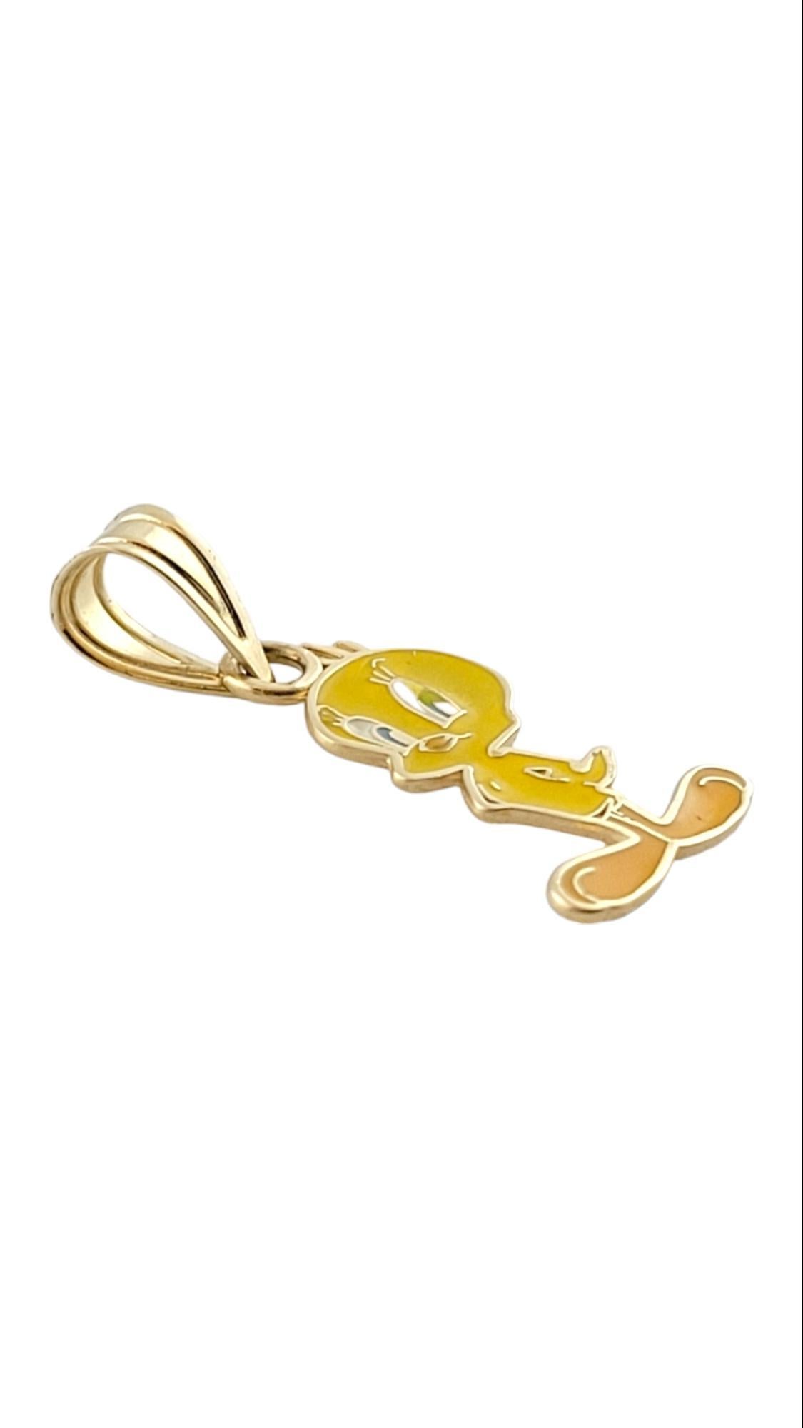 Vintage 14K Yellow Gold Enamel Tweety Bird Pendant - 

This loveable Tweety Bird pendant is crafted in beautifully detailed 14K yellow gold. 

Size: 14.4mm X 9.6mm 

Stamped: 14K 

Weight: 0.3g/0.1dwt

Very good condition, professionally