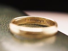 14K Yellow Gold Engraved 1932 Wedding Band