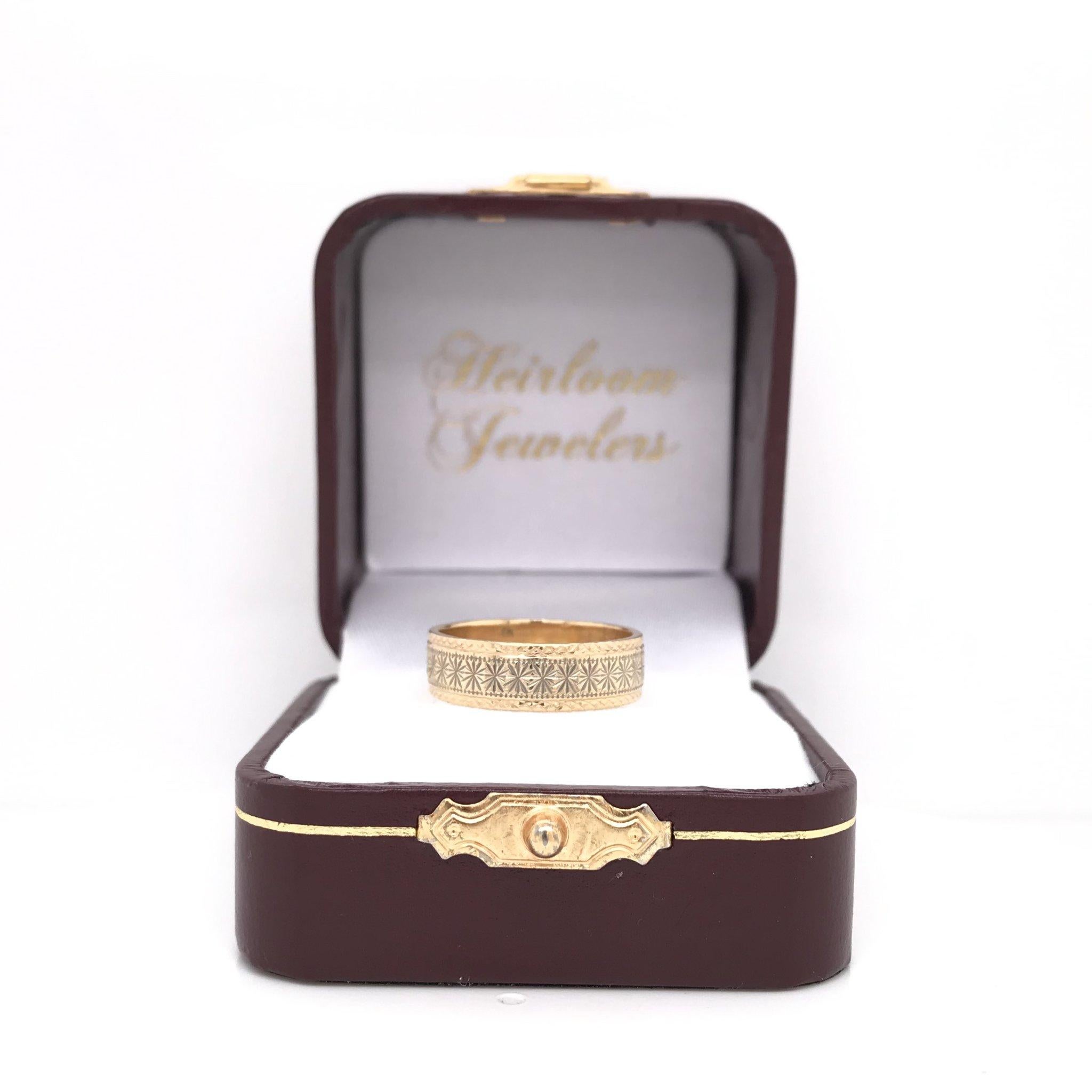 Women's 14K Yellow Gold Engraved Vintage Band