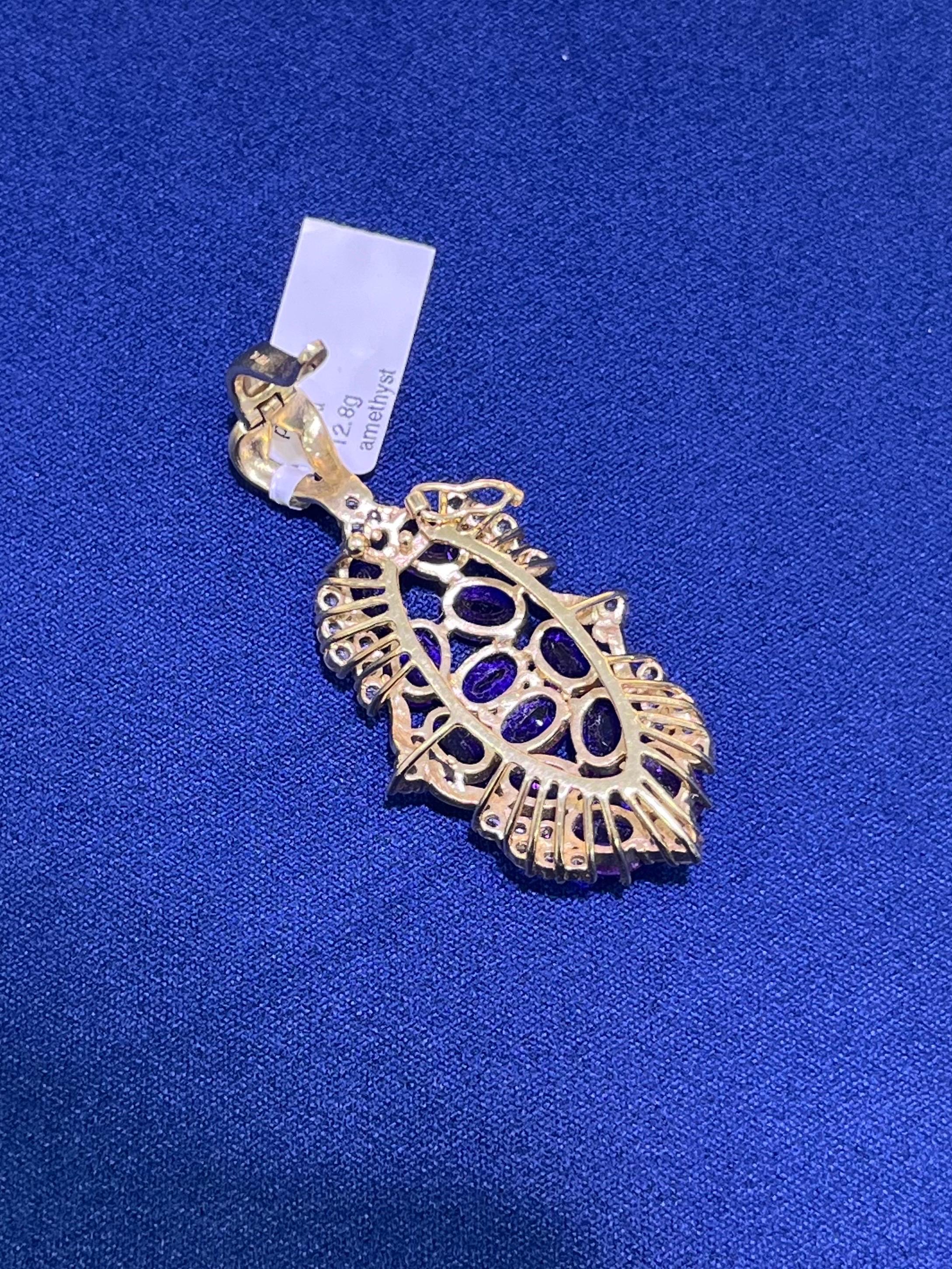 14k Yellow Gold Estate Amethyst & White Sapphire Oval Pendant In Good Condition For Sale In Boca Raton, FL