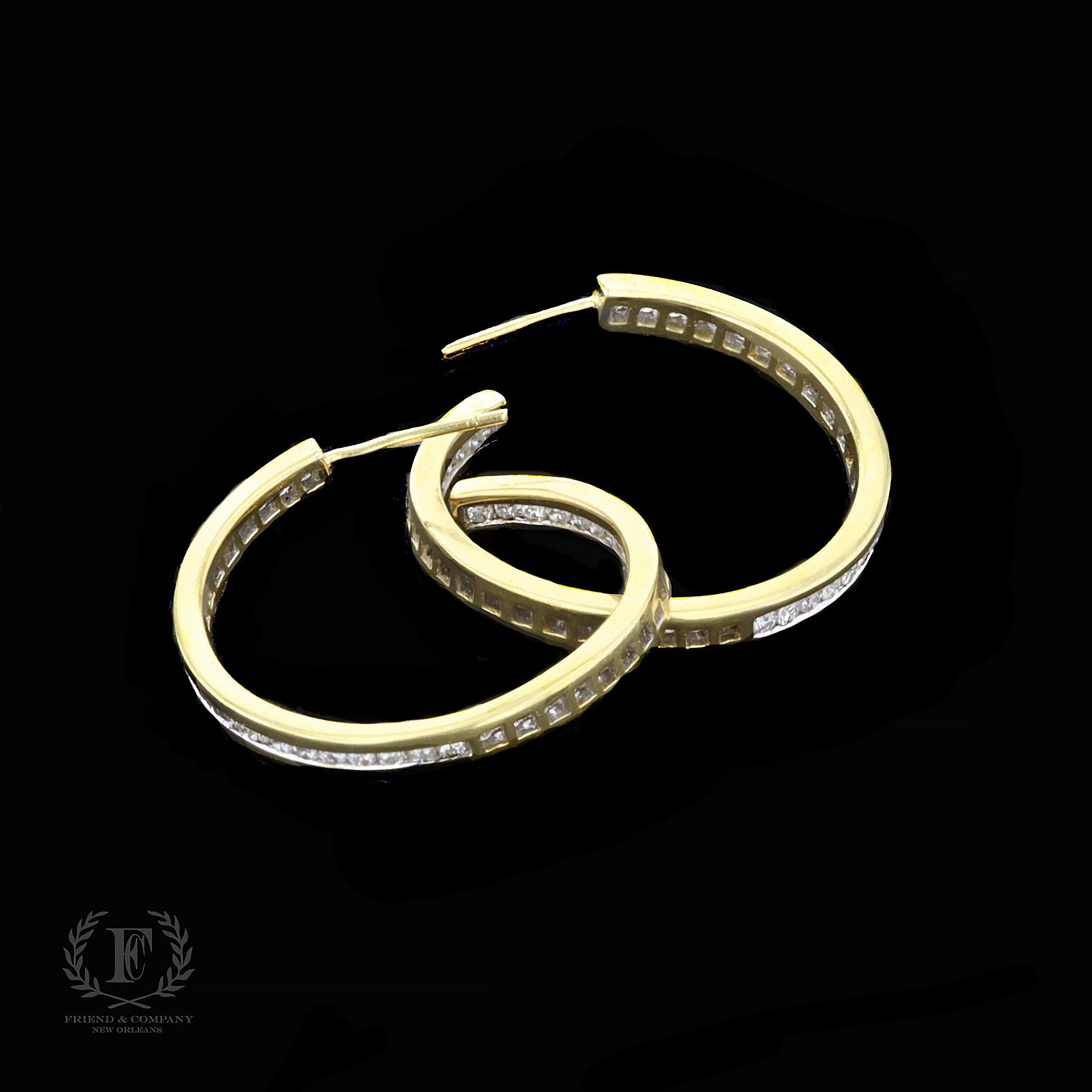 14 Karat Gelbgold Nachlass-Diamant-Ohrringe im Zustand „Hervorragend“ in NEW ORLEANS, LA