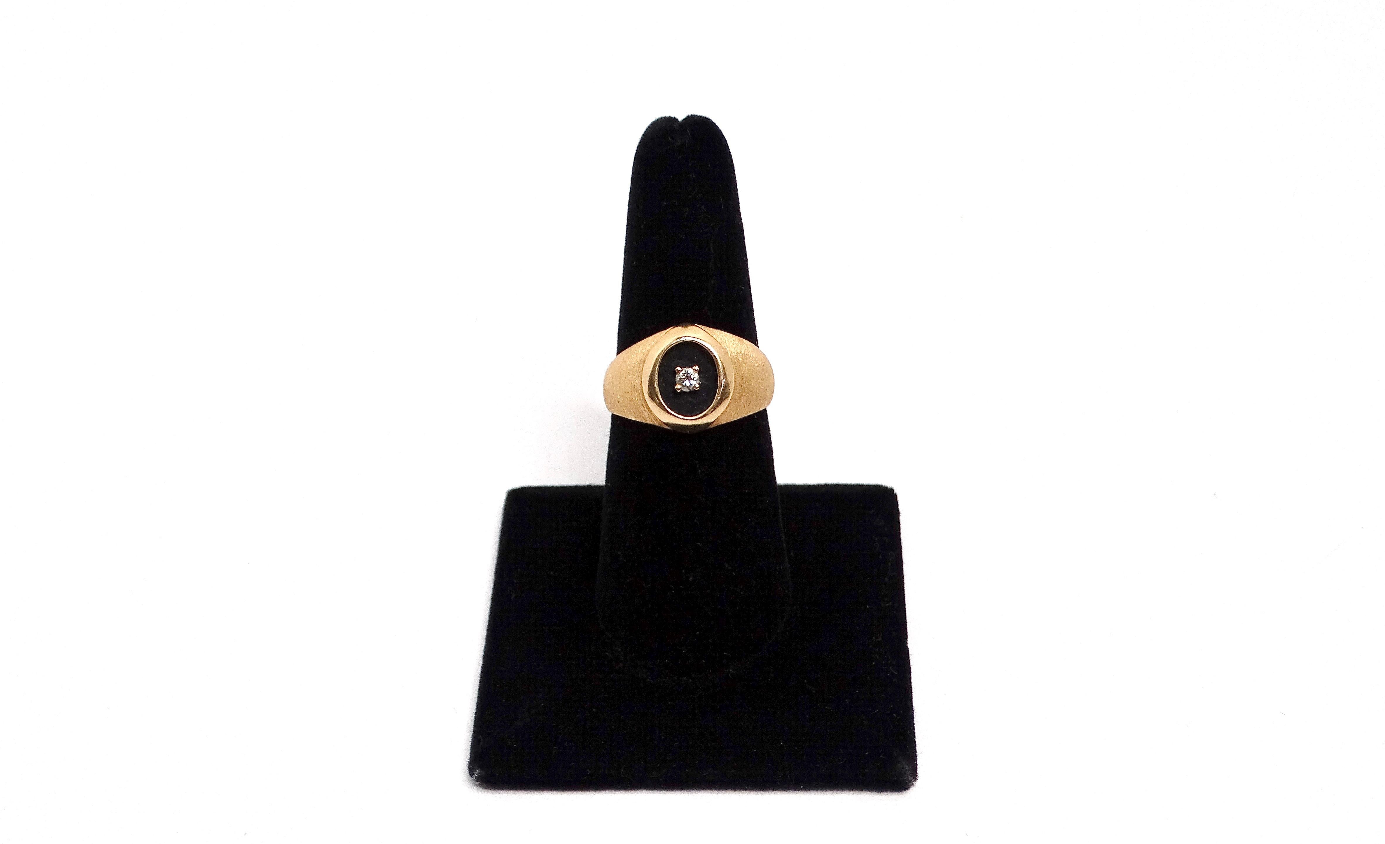The 14k Yellow Gold European Cut Natural Diamond Cocktail Ring Circa 1950s is a breathtaking piece that captures the essence of mid-century glamour. Featuring an elegant oval setting with a striking European-cut diamond, this ring is distinguished