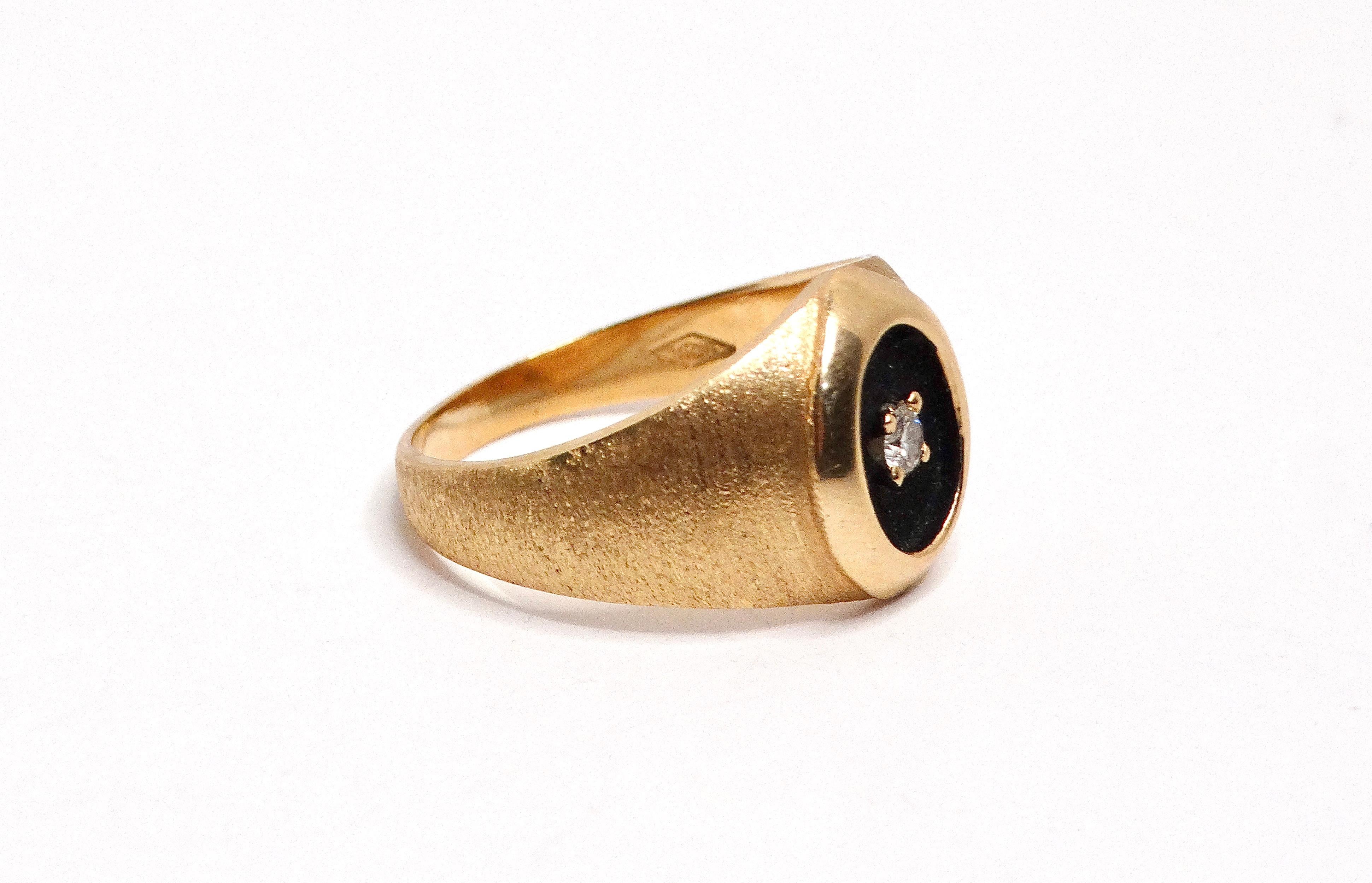 14k Yellow Gold European Cut Natural Diamond Cocktail Ring Circa 1950s In Good Condition For Sale In Scottsdale, AZ