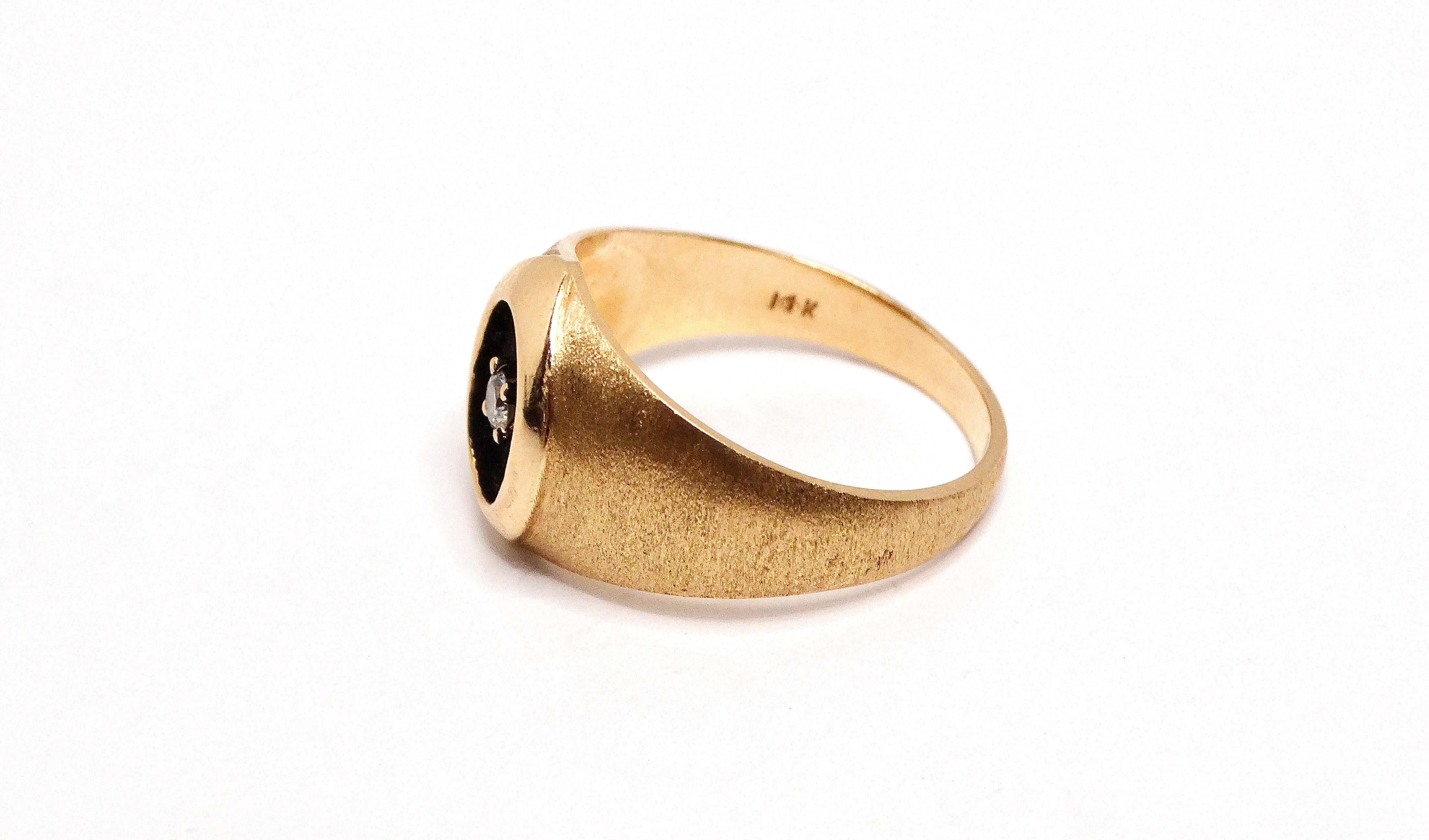 14k Yellow Gold European Cut Natural Diamond Cocktail Ring Circa 1950s For Sale 1