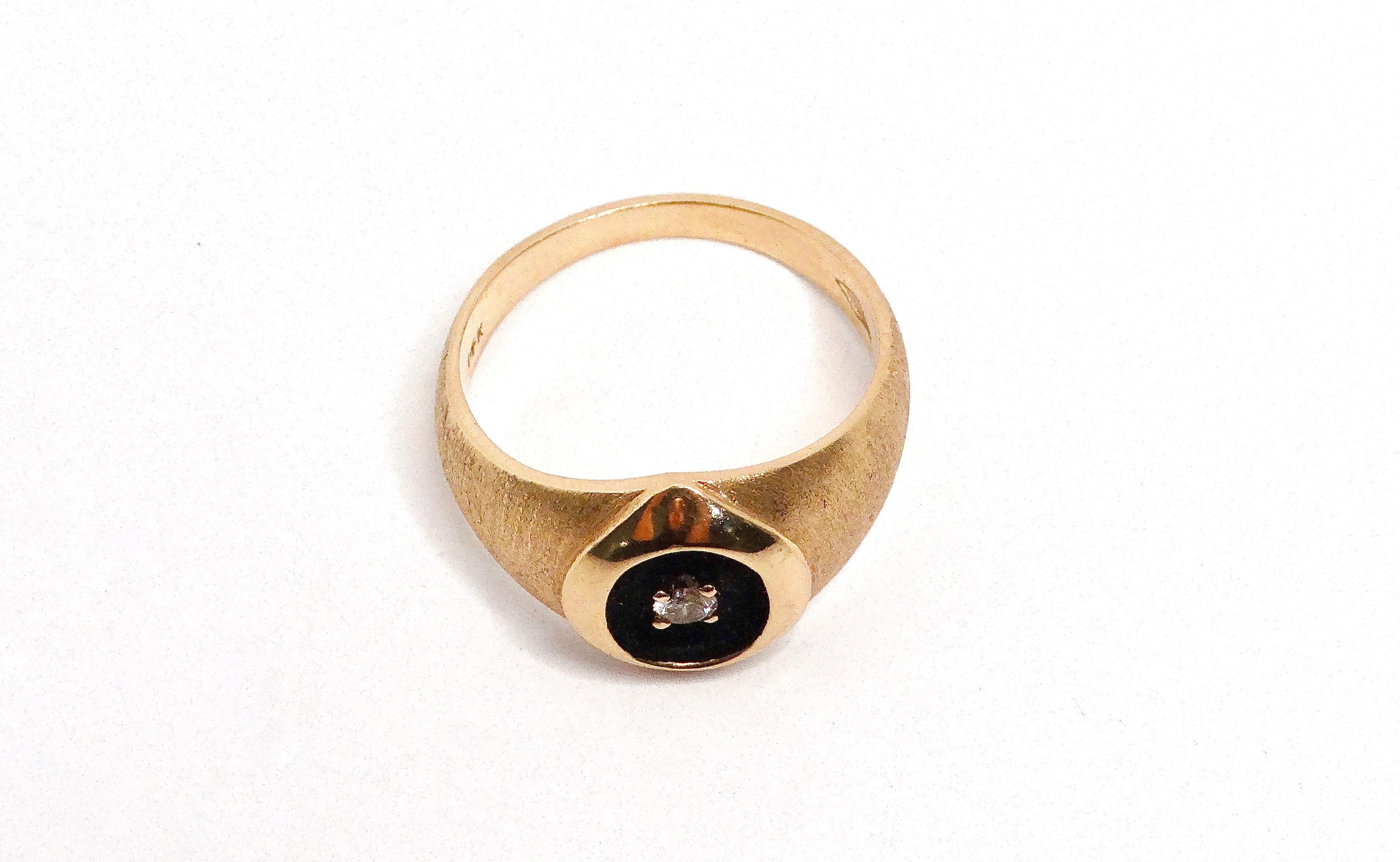 14k Yellow Gold European Cut Natural Diamond Cocktail Ring Circa 1950s For Sale 4