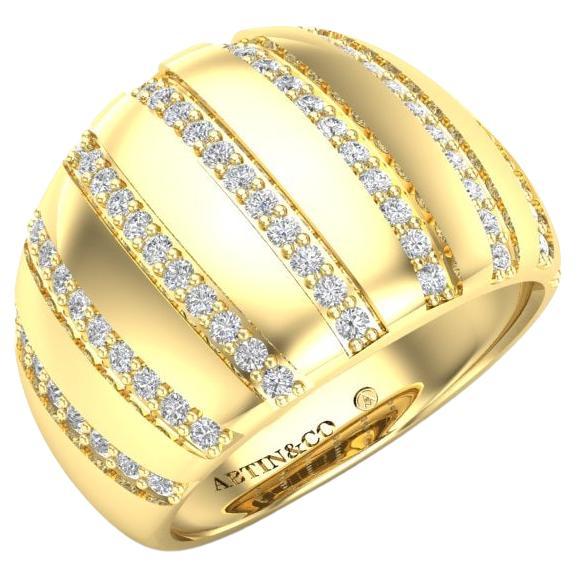 Bague à dôme en or jaune 14K à huit rangs de diamants fantaisistes en vente