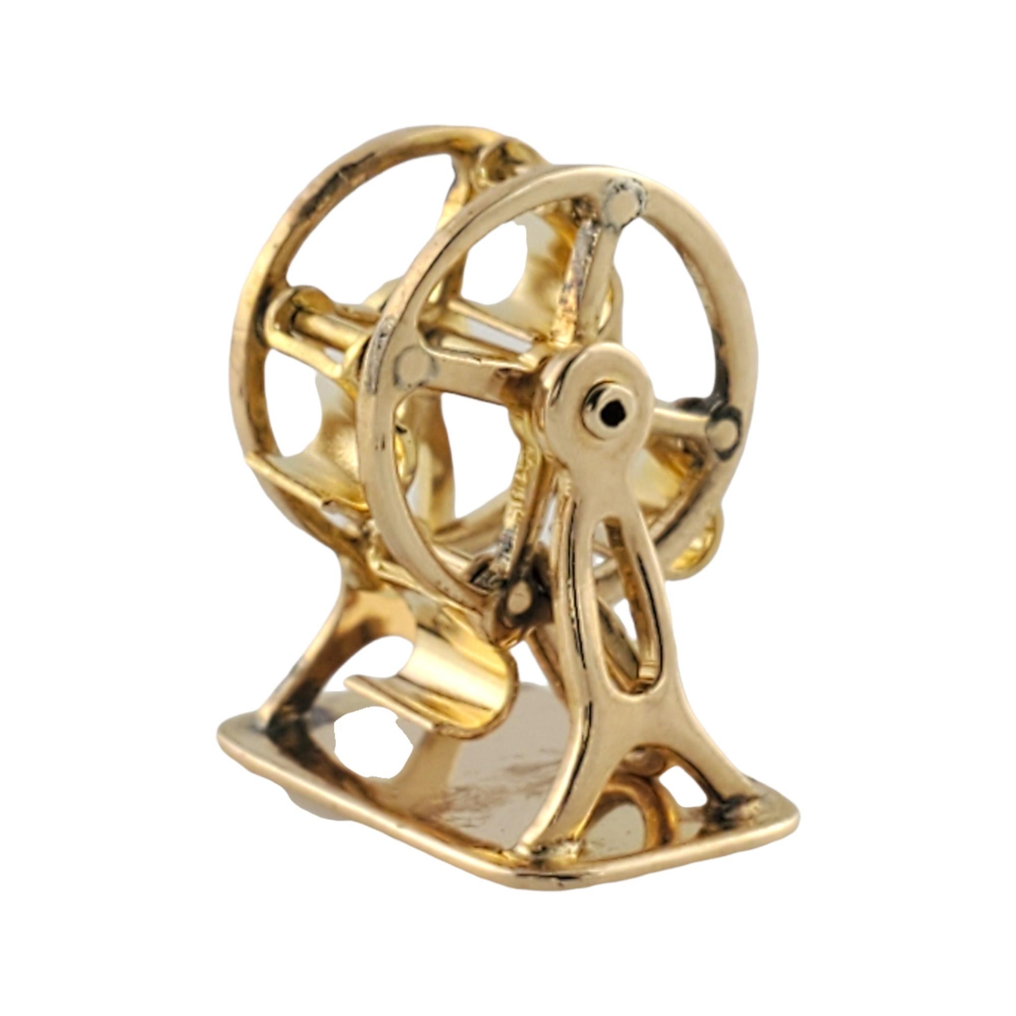 14K Yellow Gold Ferris Wheel Charm

You are sure to love this beautiful 3D Ferris Wheel charm with hanging seats!

Size: 10mm X 11mm

Weight: 1.5g/ 0.9 dwt

Hallmark: 14K

Very good condition, professionally polished.

Will come packaged in a gift