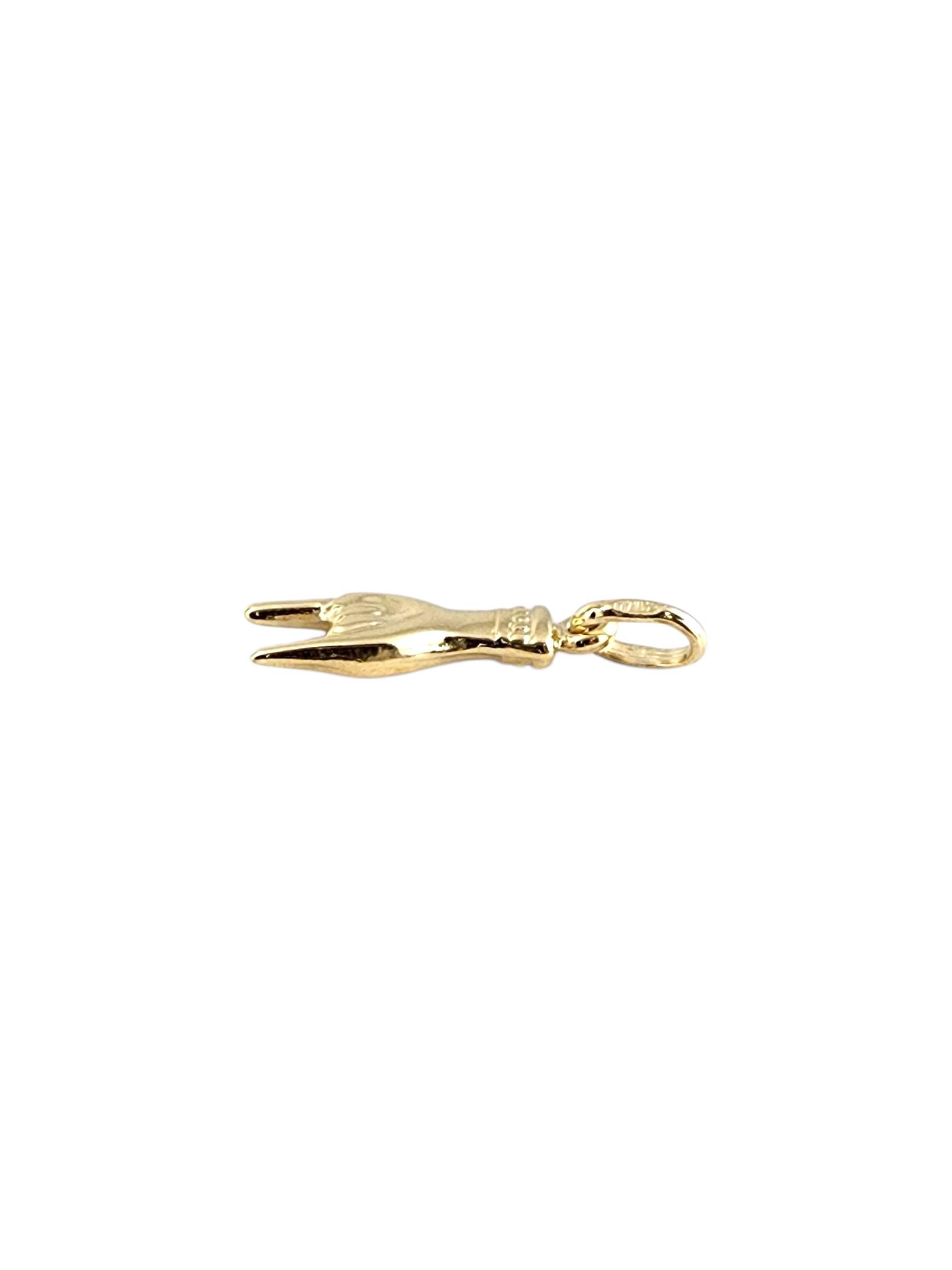 Charm Figa Hand Malocchio in oro giallo 14K #22507 In condizioni buone in vendita a Washington Depot, CT