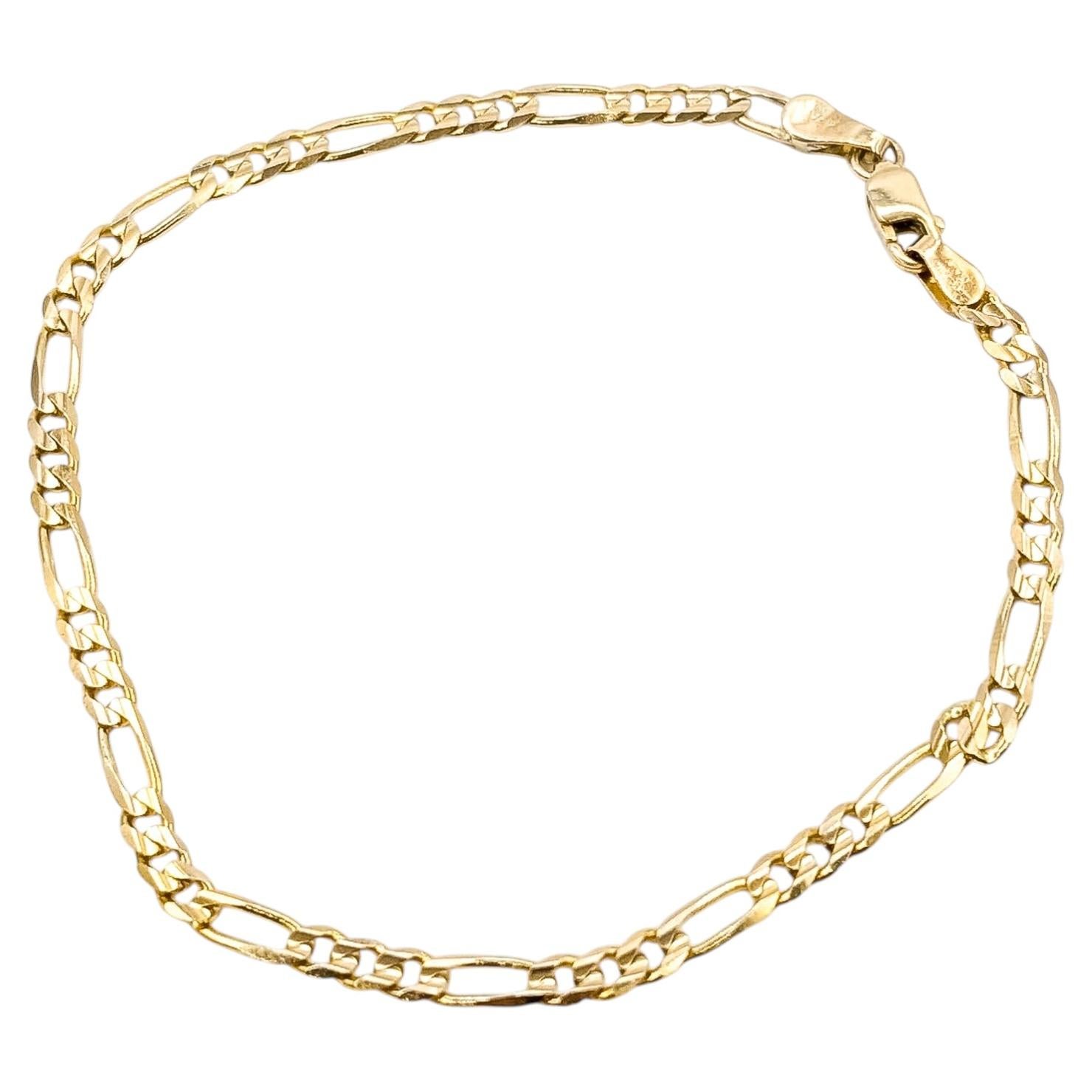 14k Yellow Gold Figaro Bracelet