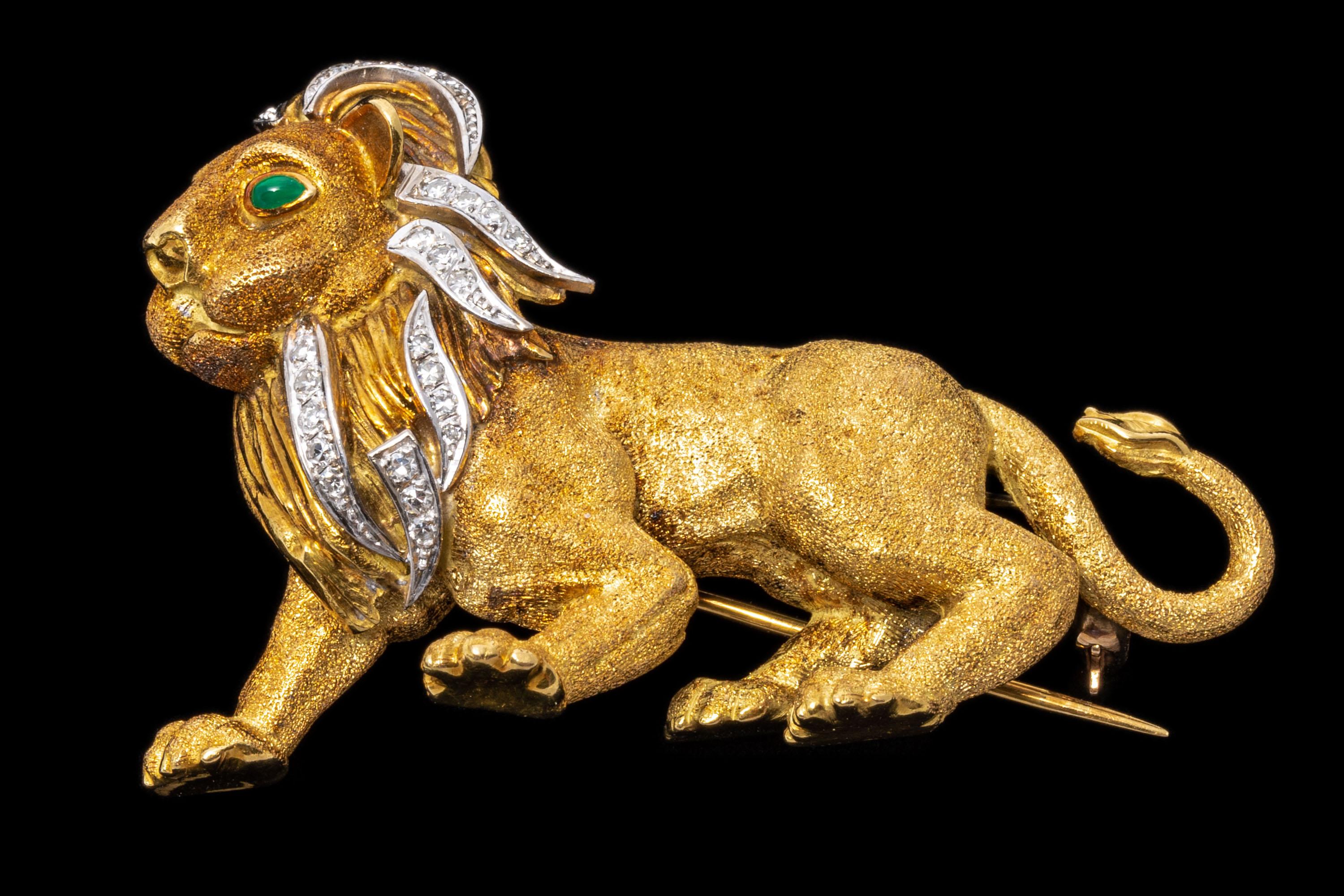 Retro 14k Yellow Gold Figural Lion Brooch with a Diamond Set Mane, App. 0.21 TCW For Sale