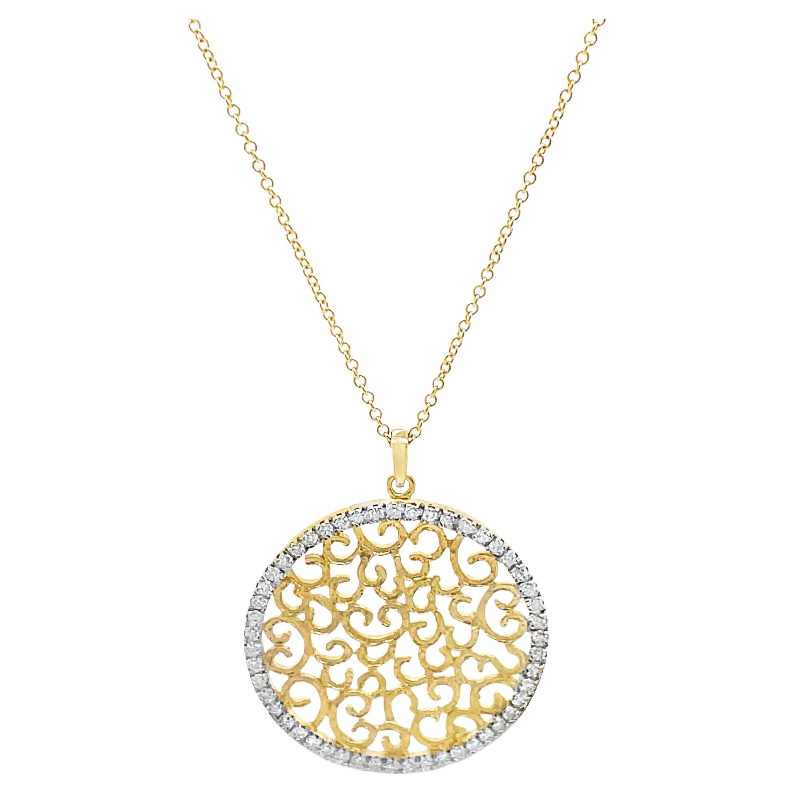 Collar Colgante Medallón Círculo Filigrana de Oro Amarillo de 14K con Diamantes