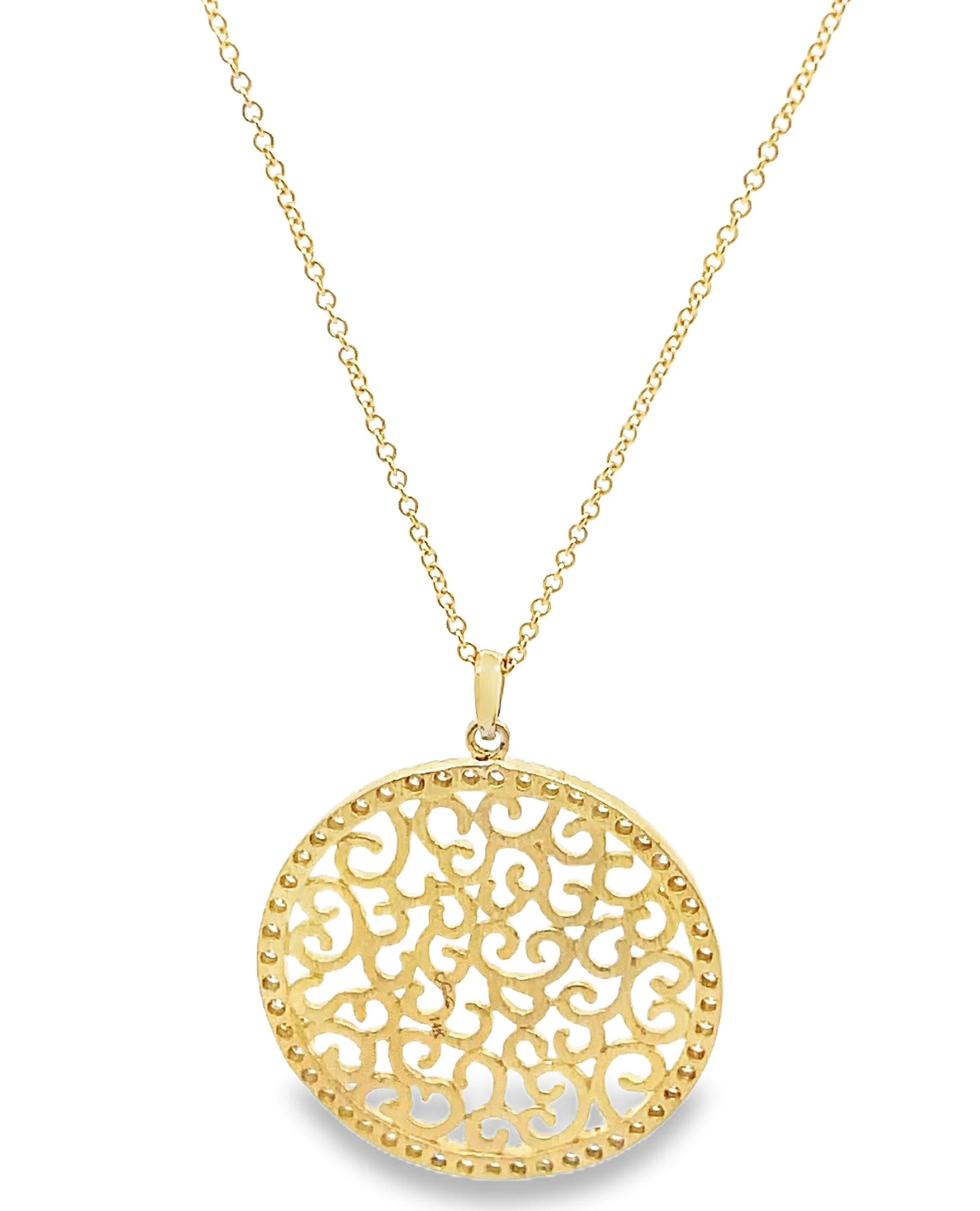 Contemporary 14K Yellow Gold Filigree Circle Medallion Pendant Necklace with Diamonds For Sale