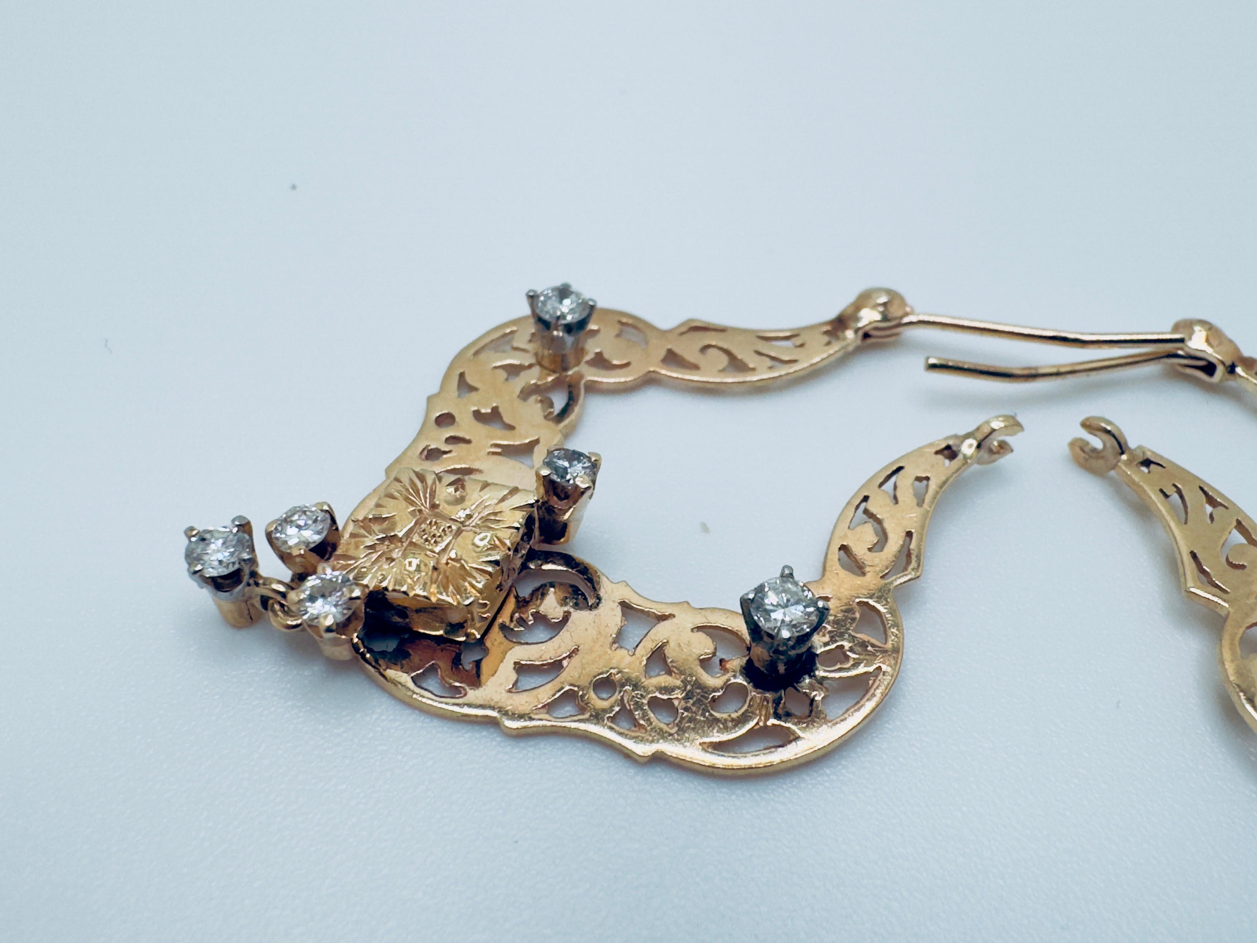 Boucles d'oreilles en or jaune 14K filigrane avec diamants Unisexe en vente