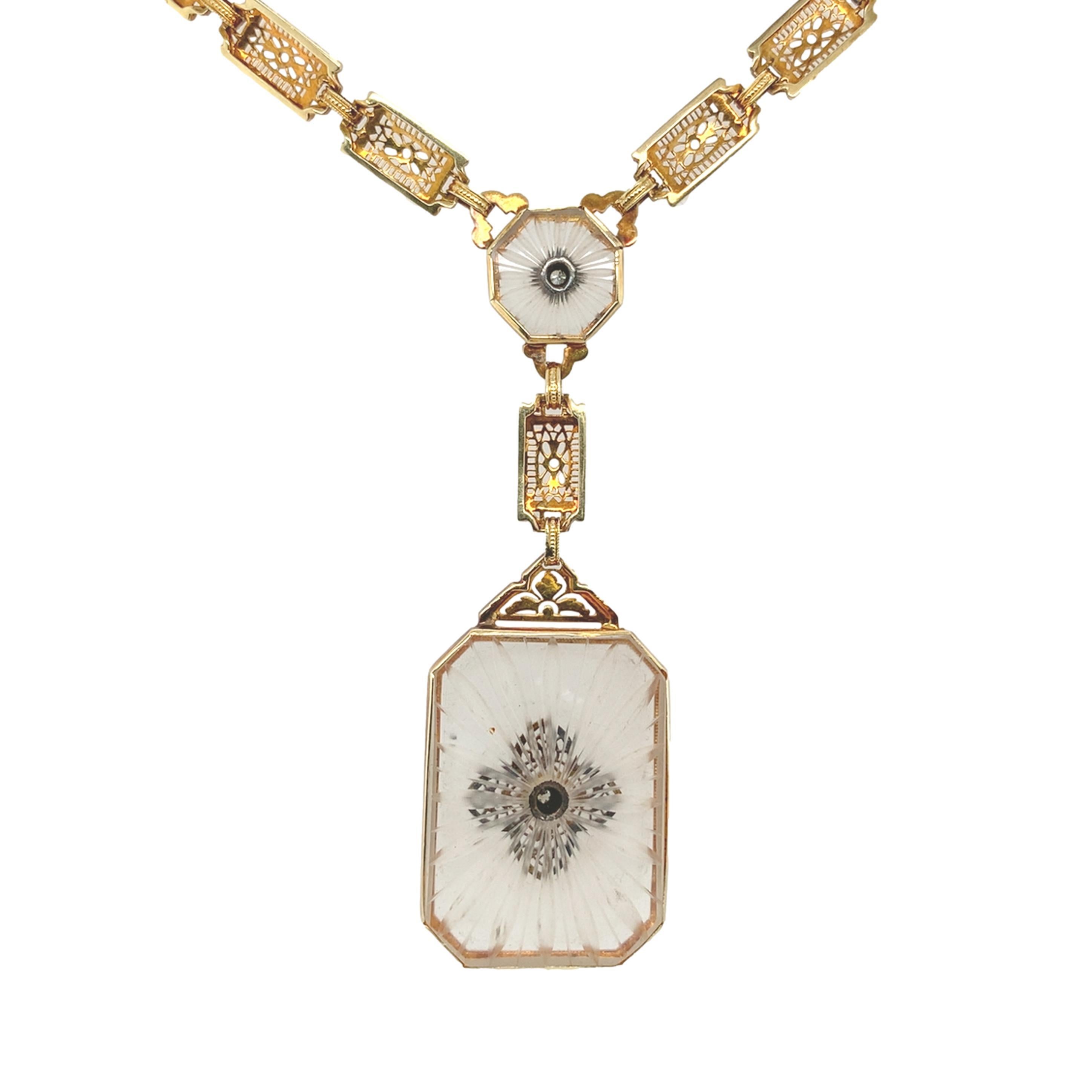 Collier en or jaune 14K filigrané avec pendentif en cristal de roche et diamants 22