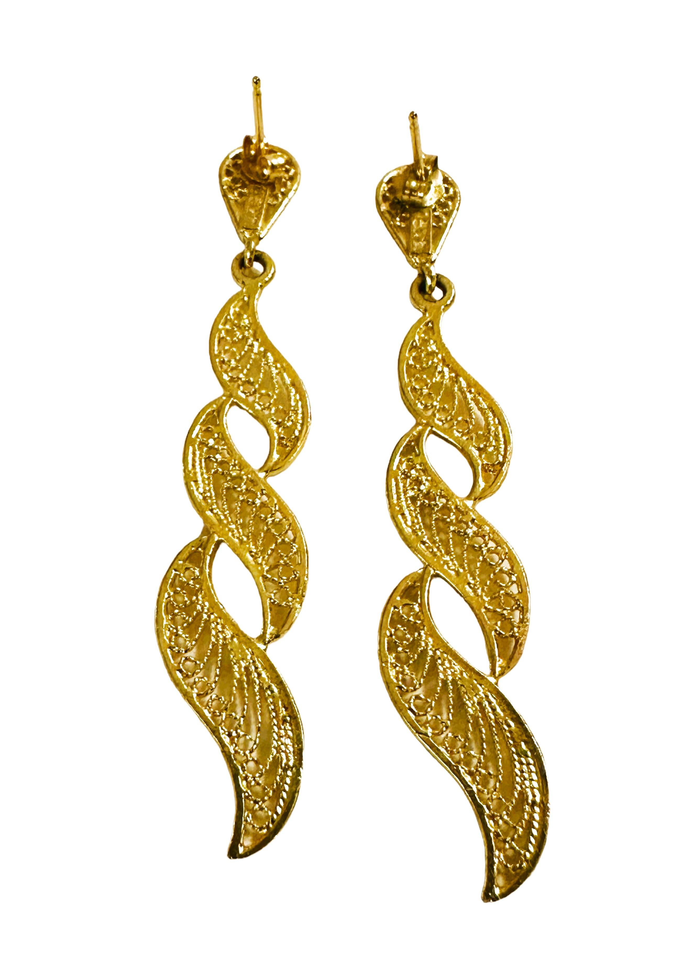 14k Yellow Gold Filigree Post Dangle Earrings 2.25 Inches Long 2