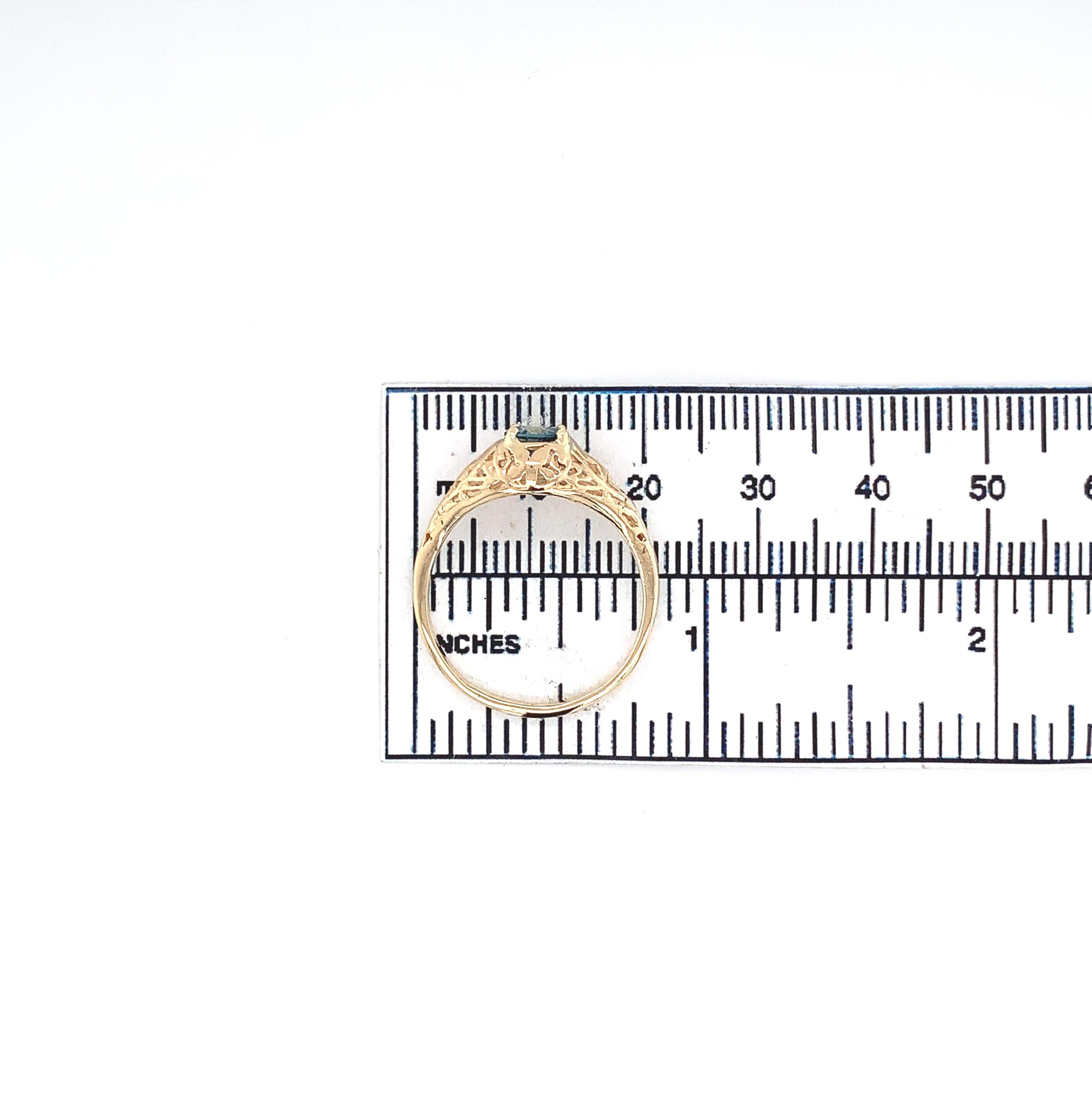 Filigraner Ring aus 14K Gelbgold mit .63ct Saphir im Angebot 2