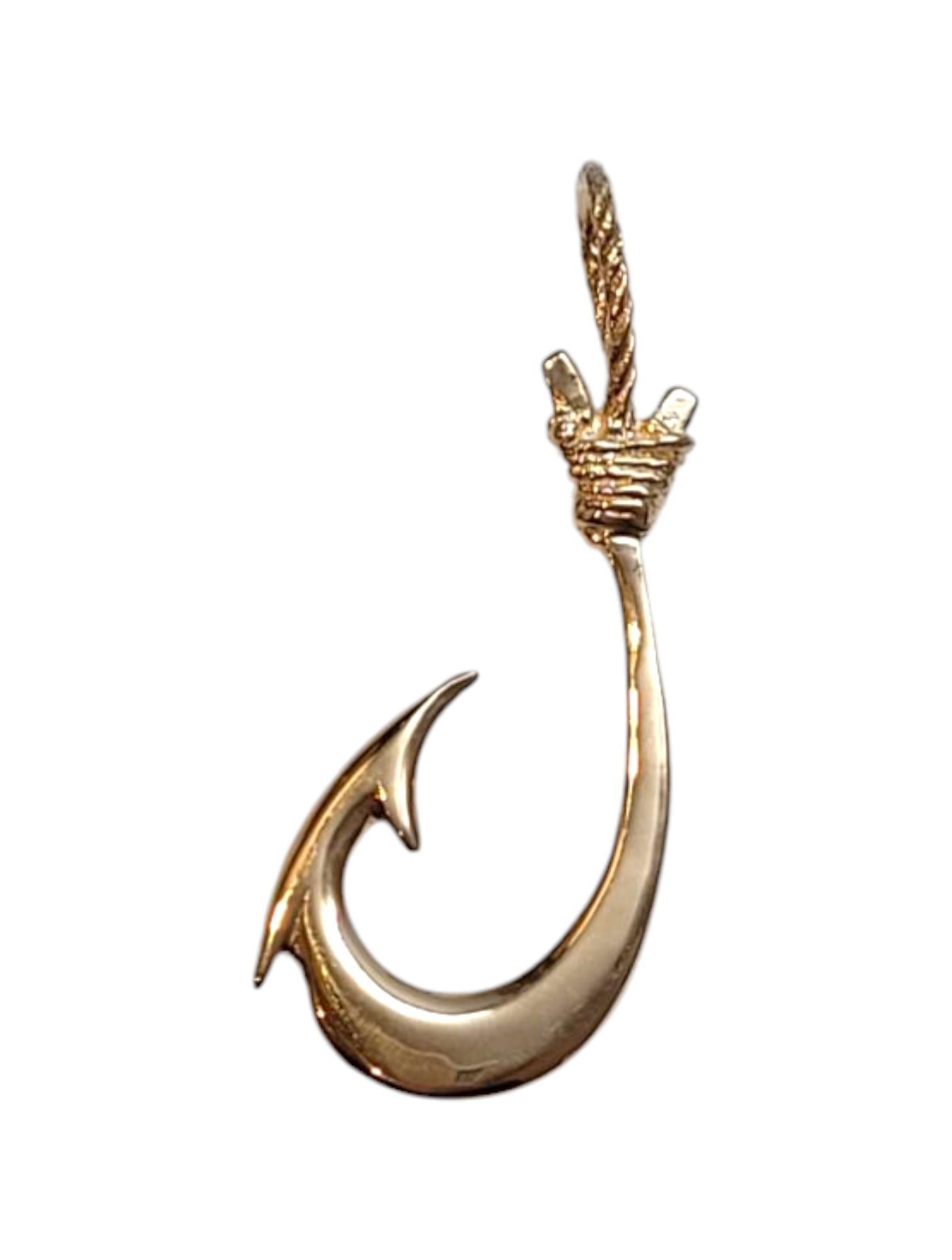 14K Yellow Gold Fish Hook Charm

This meticulously detailed charm features a rope wrapped around the base of a fishhook in 14K yellow gold. Reel in this lovely charm!

Hallmark: 14K

Weight: 4.01 g / 2.58 dwt.

Overall Dimension: 43.34 mm X 15.98 mm