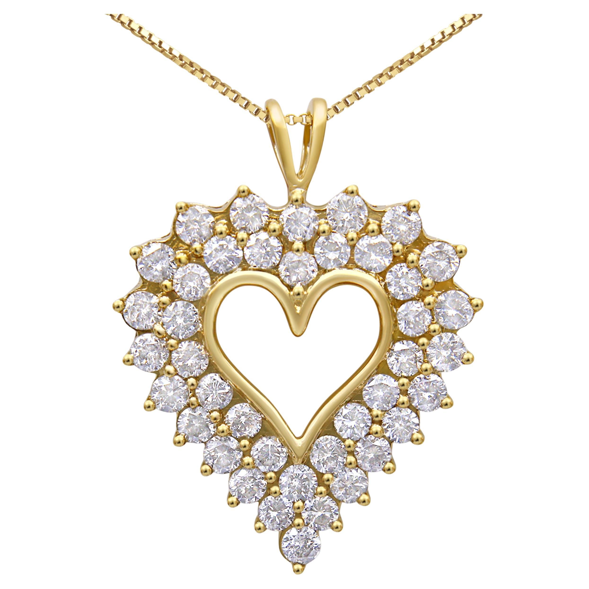 Collier pendentif cœur en or jaune 14 carats avec cadre en forme d'ombre en argent bouclé de 4,0 carats et diamants