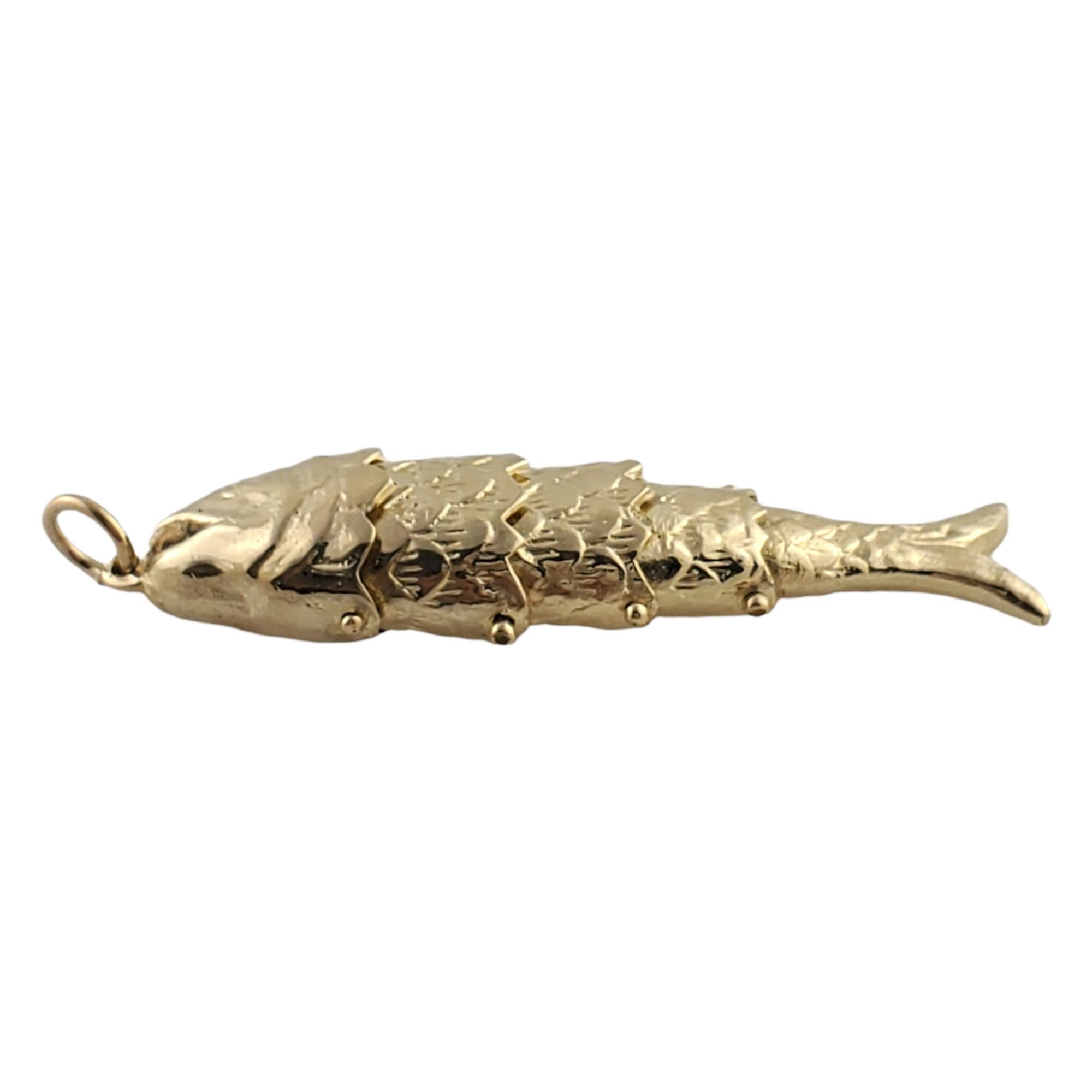 flexible gold fish pendant