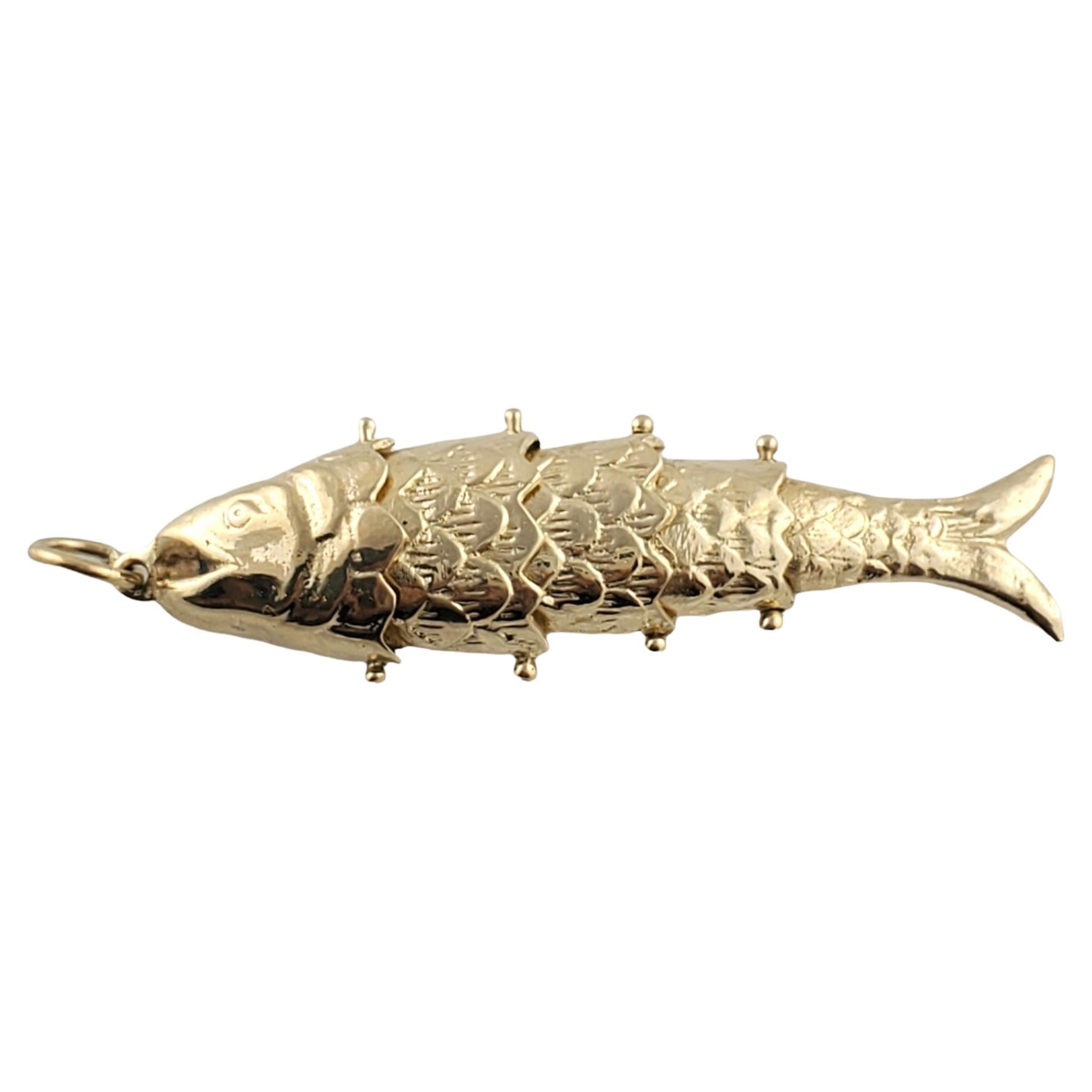 14K Yellow Gold Flexible Fish Charm For Sale