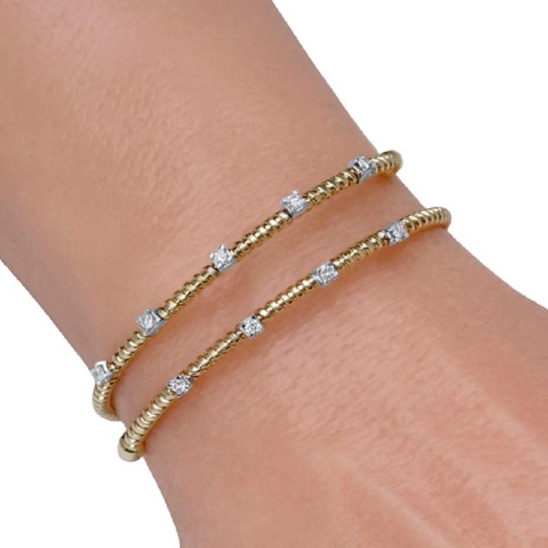 Round Cut 14k Yellow Gold Flexible Spring Bangle Bracelet with 0.40 Carat Diamond For Sale