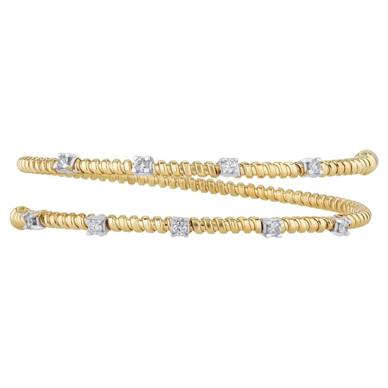 14k Yellow Gold Flexible Spring Bangle Bracelet with 0.40 Carat Diamond For Sale