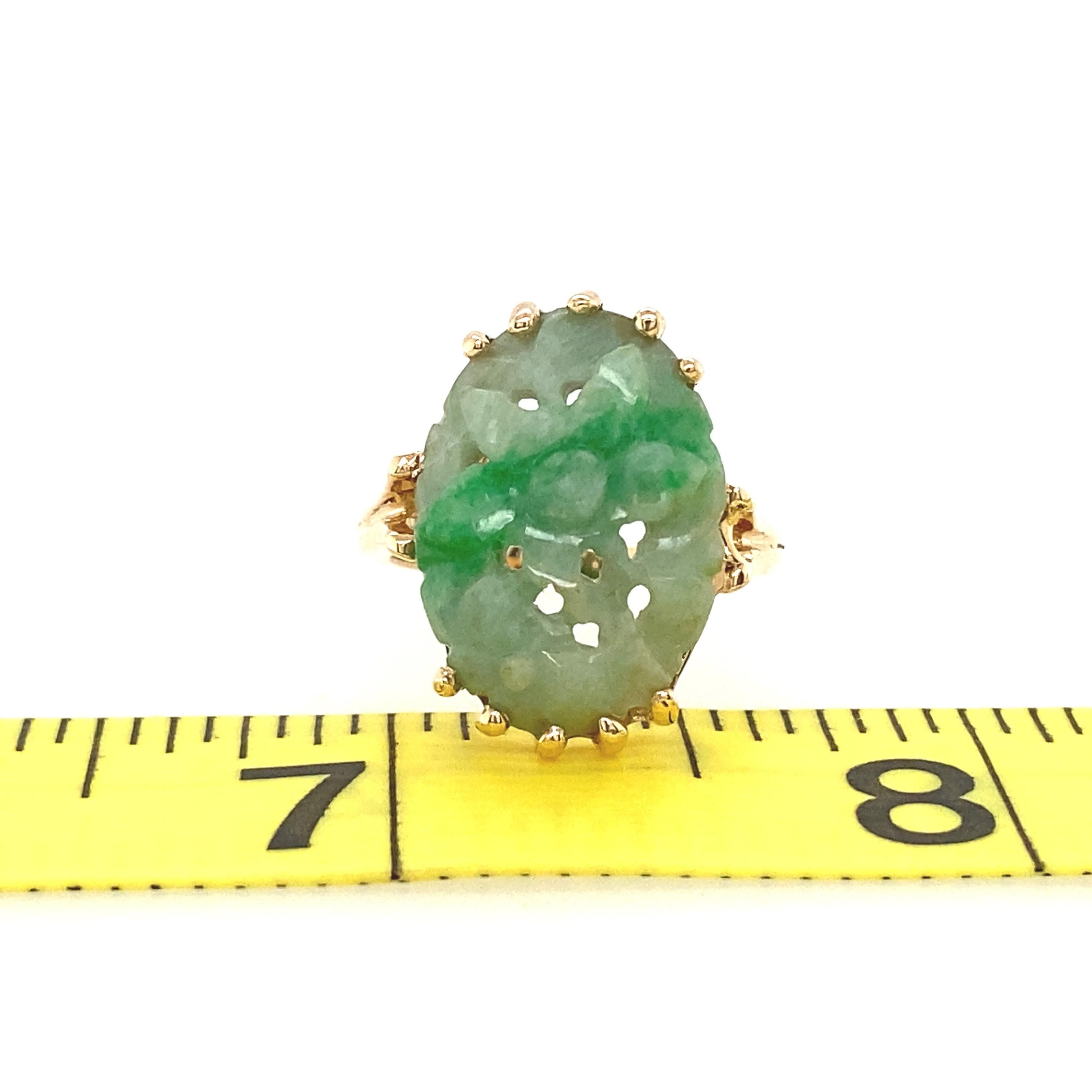 Cabochon 14K Yellow Gold Floral Carved Jadeite 1930s Ring