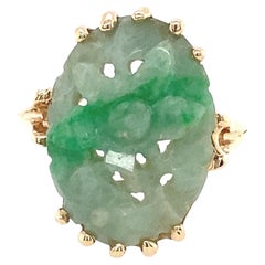 14K Yellow Gold Floral Carved Jadeite 1930s Ring
