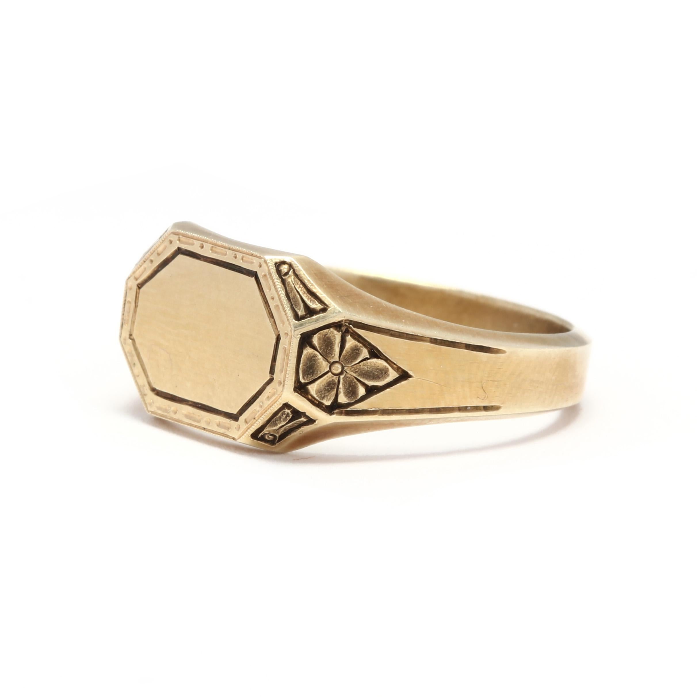 gold oval signet ring