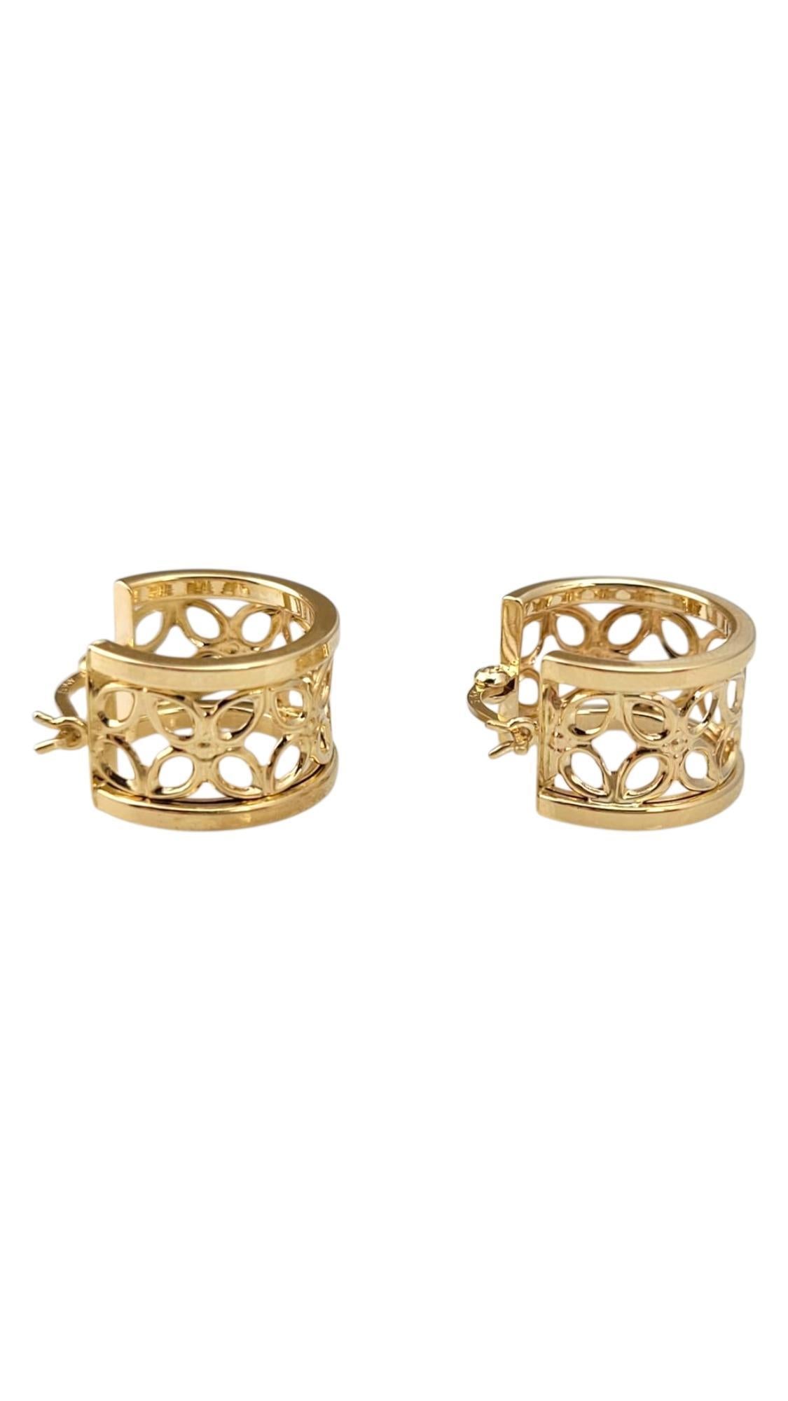 Donna 14K Yellow Gold Flower Band Hoop Earrings #21705 in vendita