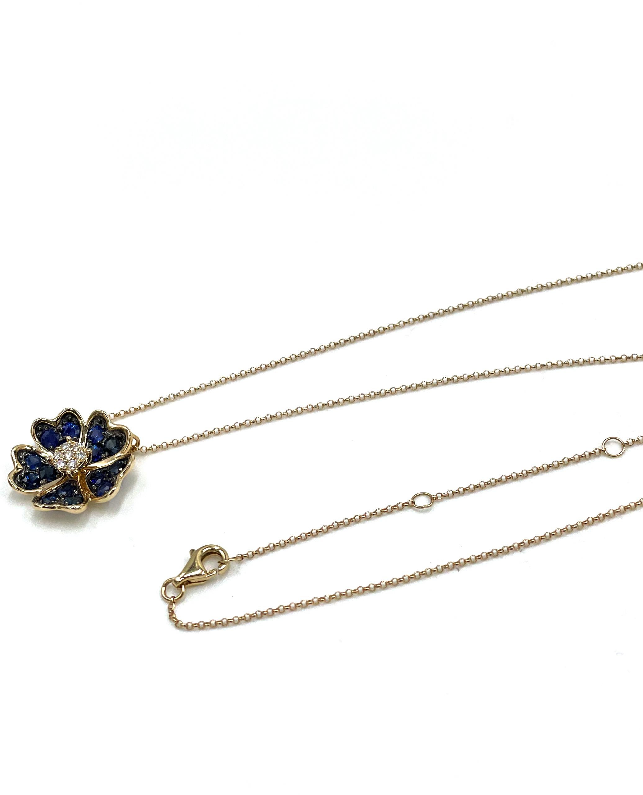 Contemporary 14k Yellow Gold Flower Pendant Necklace with Sapphires and Diamonds For Sale