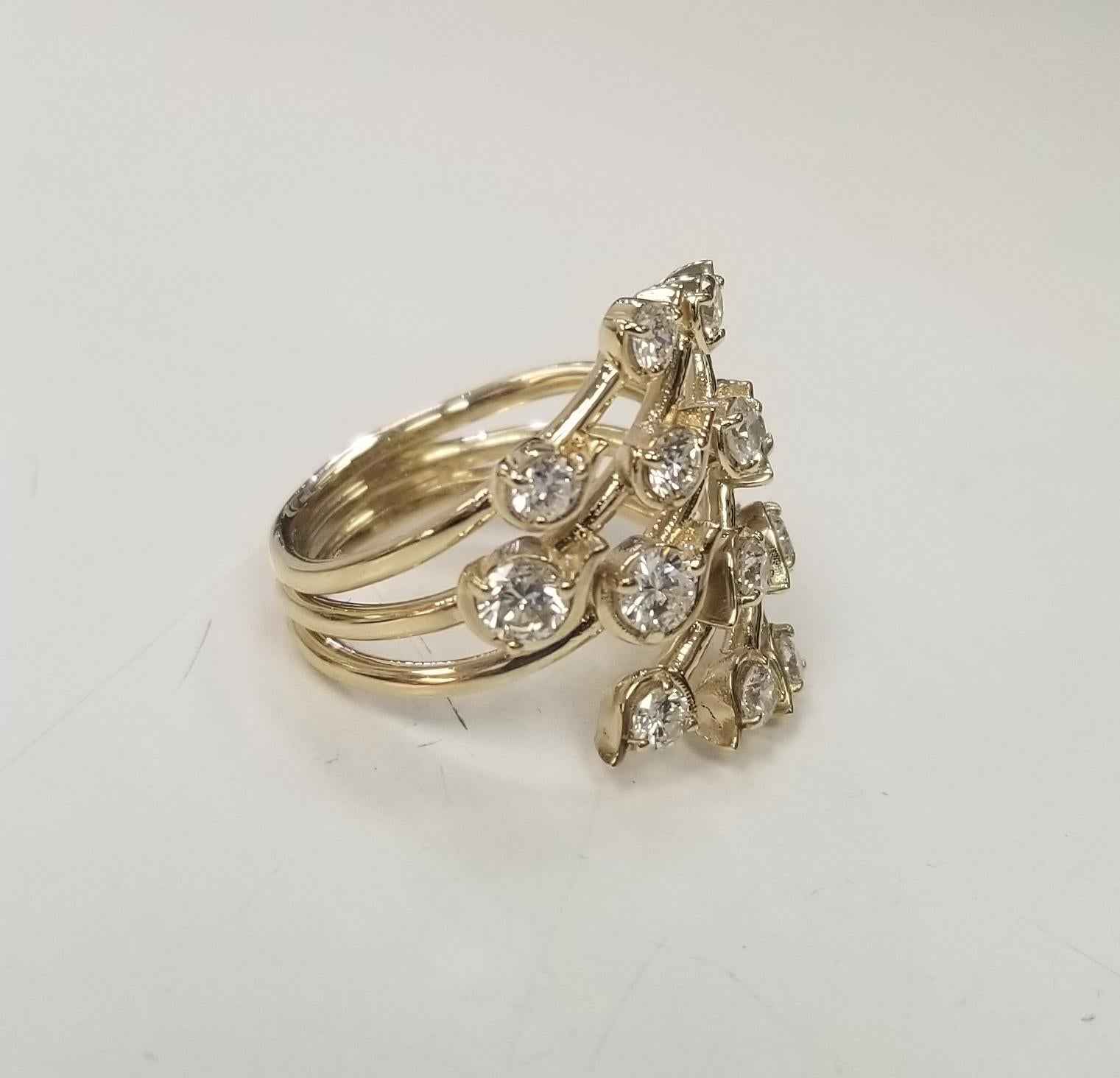 14k yellow gold Free-form diamond ring weighing 1.75cts.
Specifications:
*Motivated to Sell – Please make a Fair Offer*
    main stone:ROUND CUT DIAMOND
    DIAMONDS: 16 PCS
    carat total weight: 1.75 CARAT TOTAL WEIGHT
    color: G
    clarity: