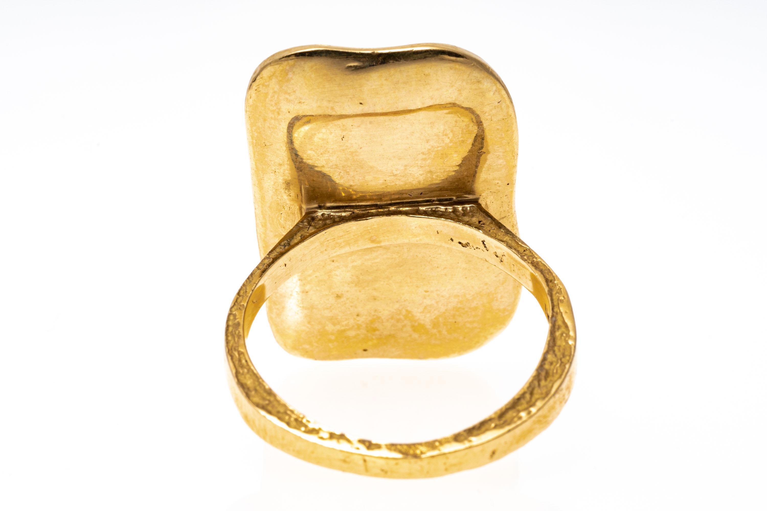 14k Yellow Gold Free Form Rectangular Line Drawn Taurus Ring For Sale 1