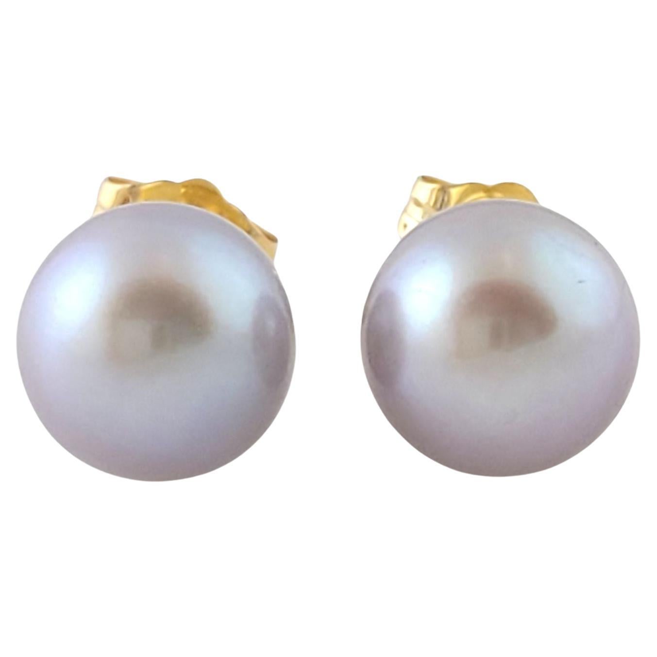 14K Yellow Gold Freshwater Black Pearl Studs #13581 For Sale