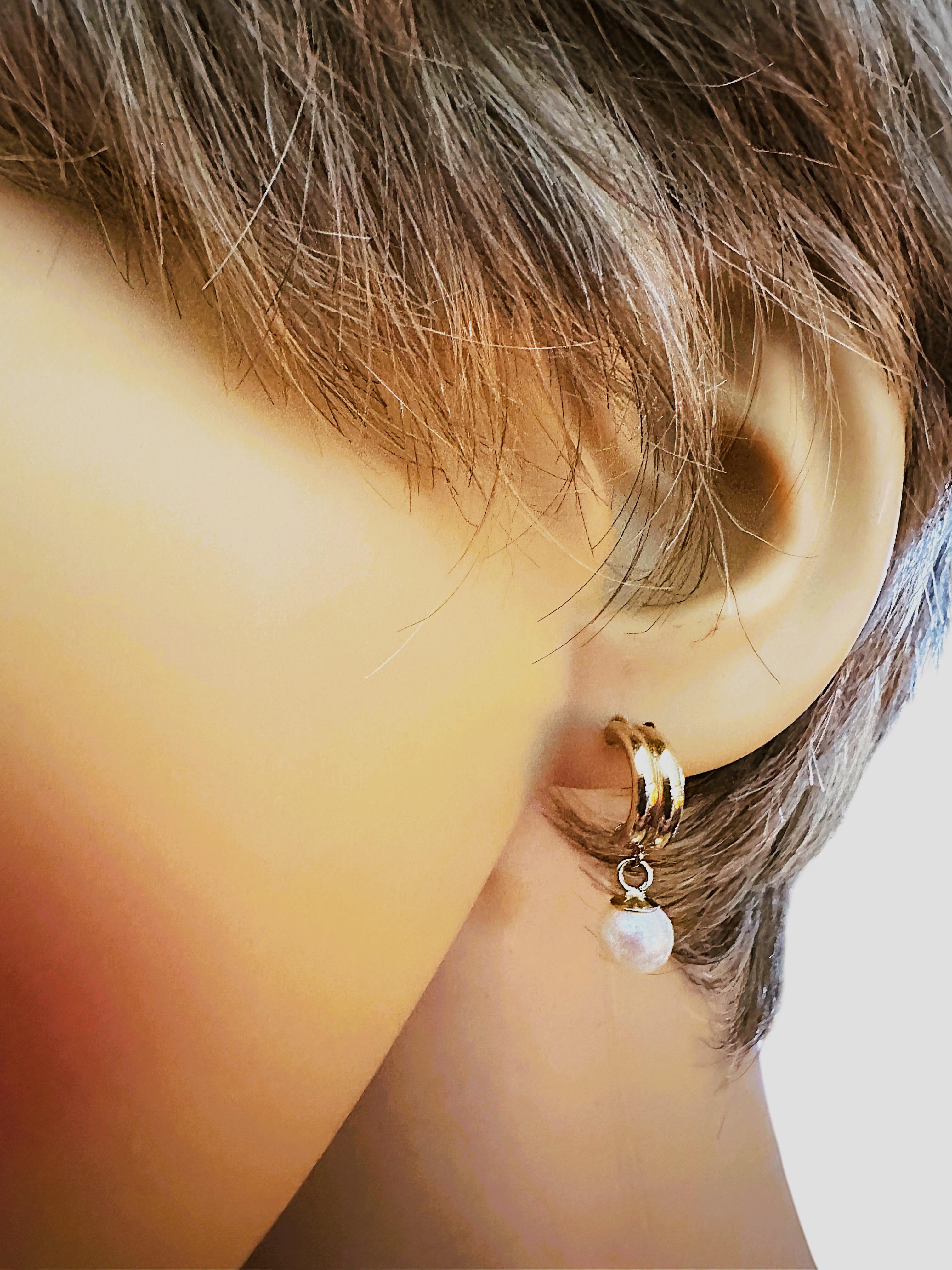 14K Yellow Gold Freshwater Post Pearl Dangle Earrings For Sale 1