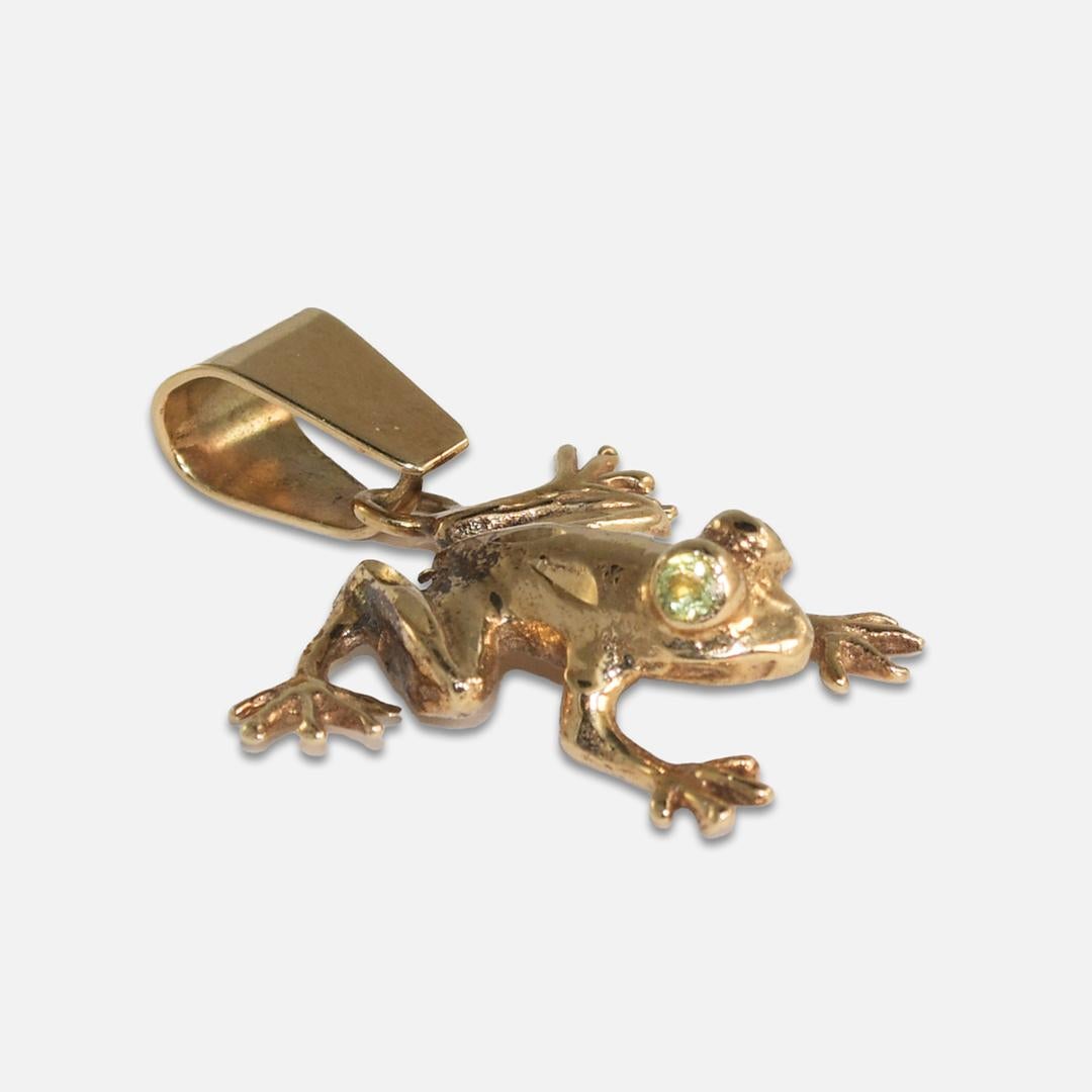 Pendentif grenouille en or jaune 14 carats 5,3 g Excellent état - En vente à Laguna Beach, CA