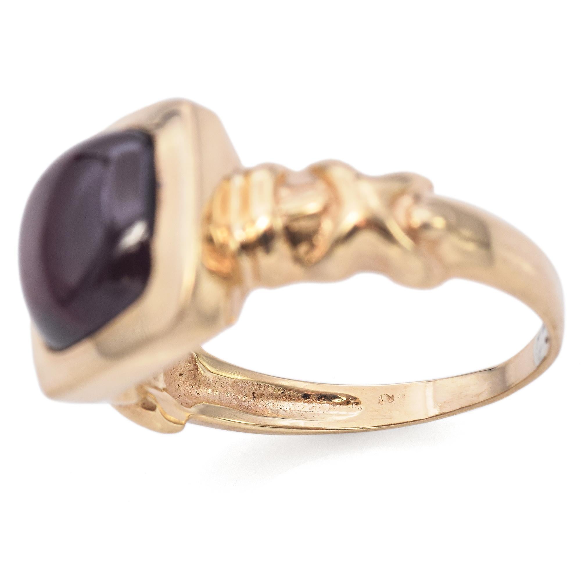 14K Yellow Gold Garnet 2.70 Cabochon Bezel Set Ring For Sale 1