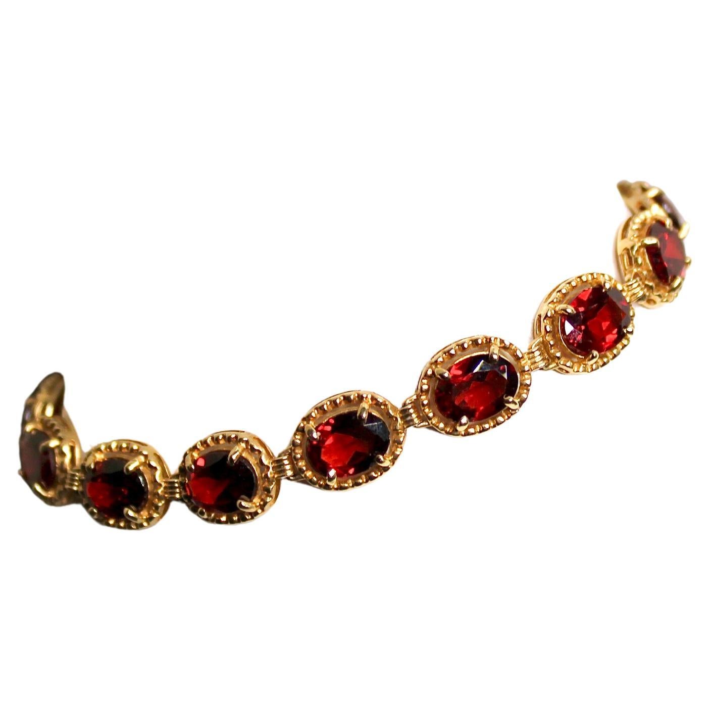 14k Yellow Gold Garnet Chiclet Link Bracelet circa 1980s For Sale
