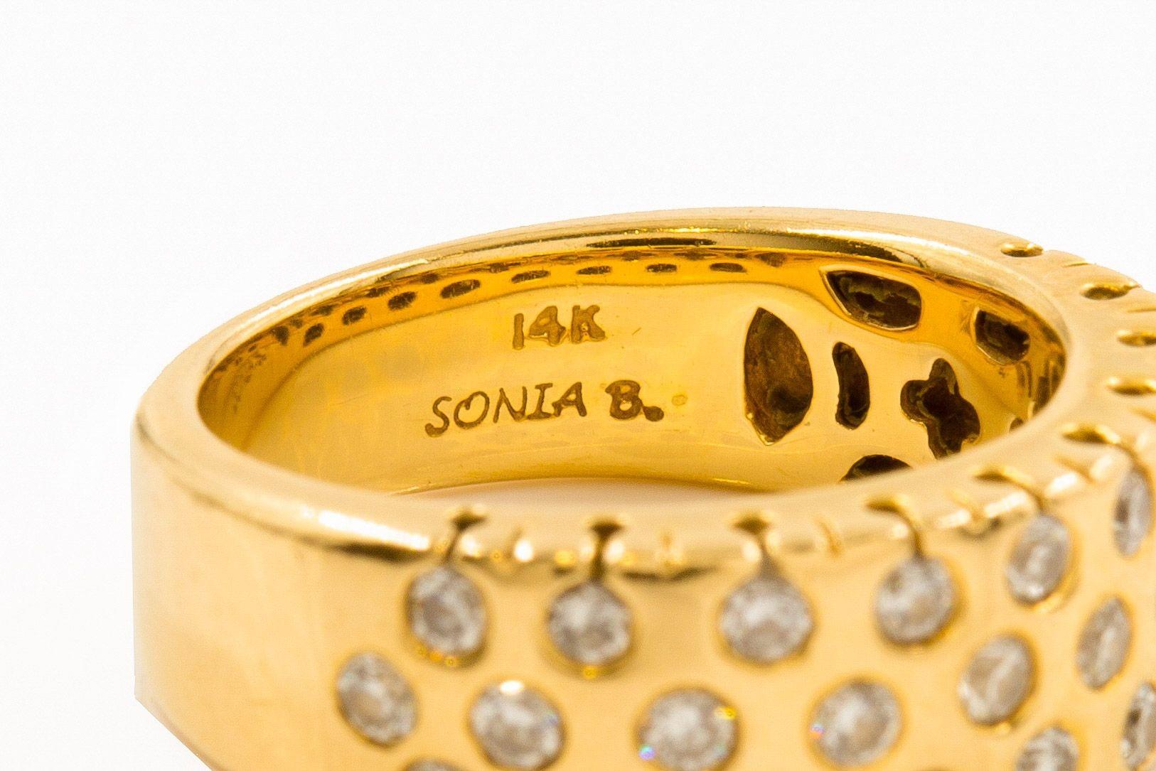 Bague en or jaune 14K et pierres précieuses par Sonia Bitton, taille 7 en vente 1