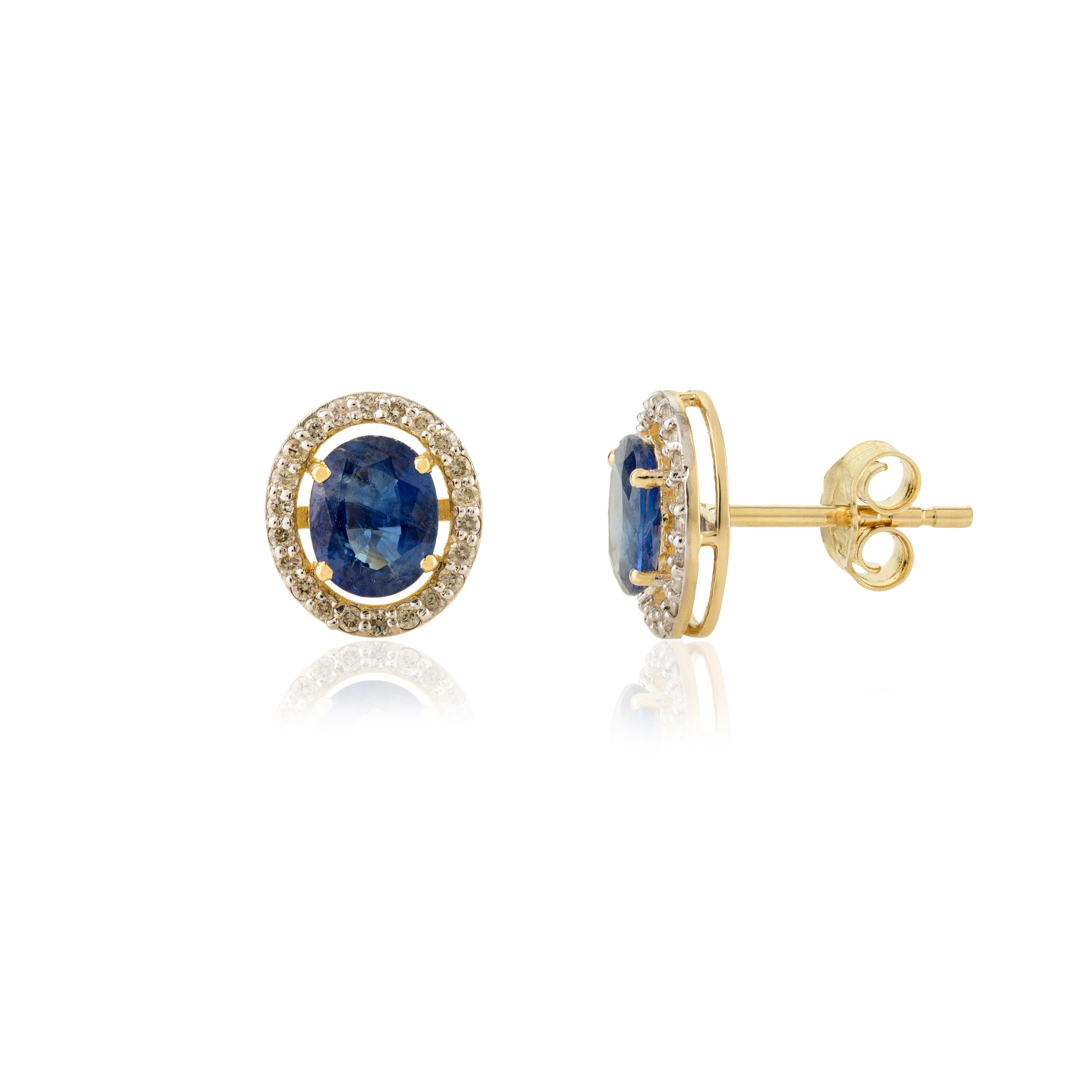 14k Yellow Gold Genuine Blue Sapphire Halo Diamond Stud Earrings for Her In New Condition For Sale In Houston, TX