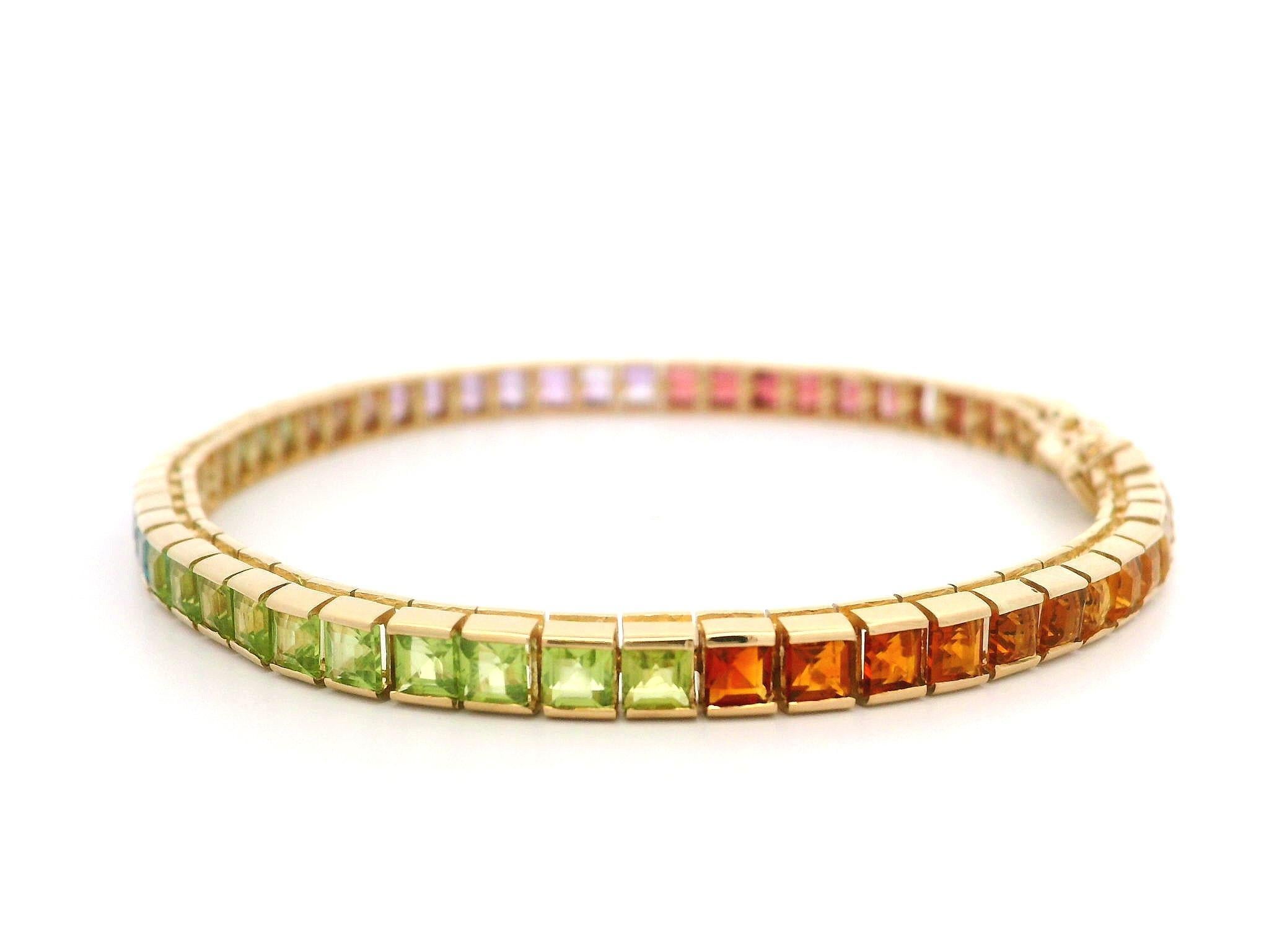 14k Yellow Gold Genuine Gradient Multicolor Square Step Cut Stones Line Bracelet Pour femmes en vente