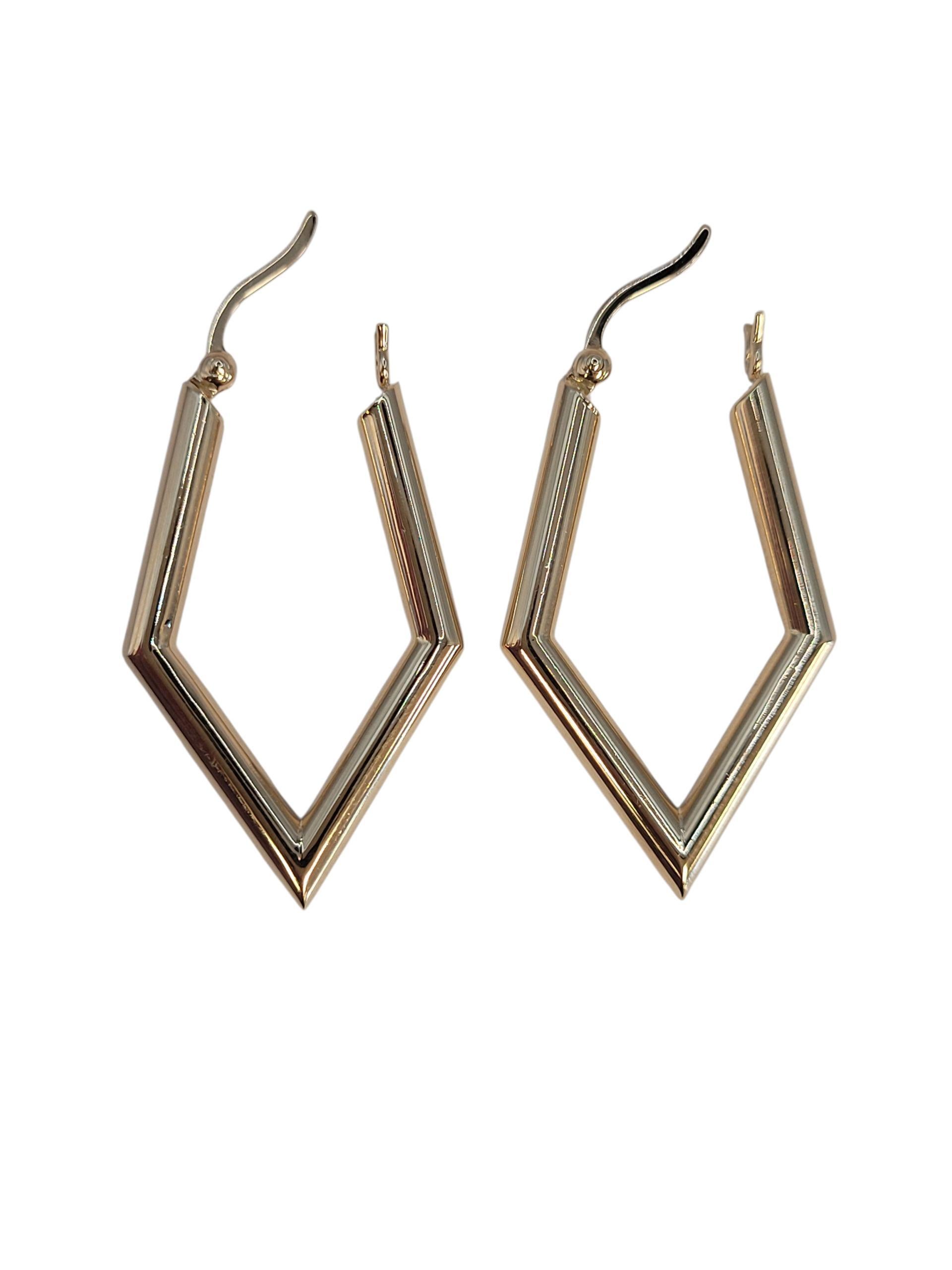 Orecchini a cerchio geometrici in oro giallo 14K #23530