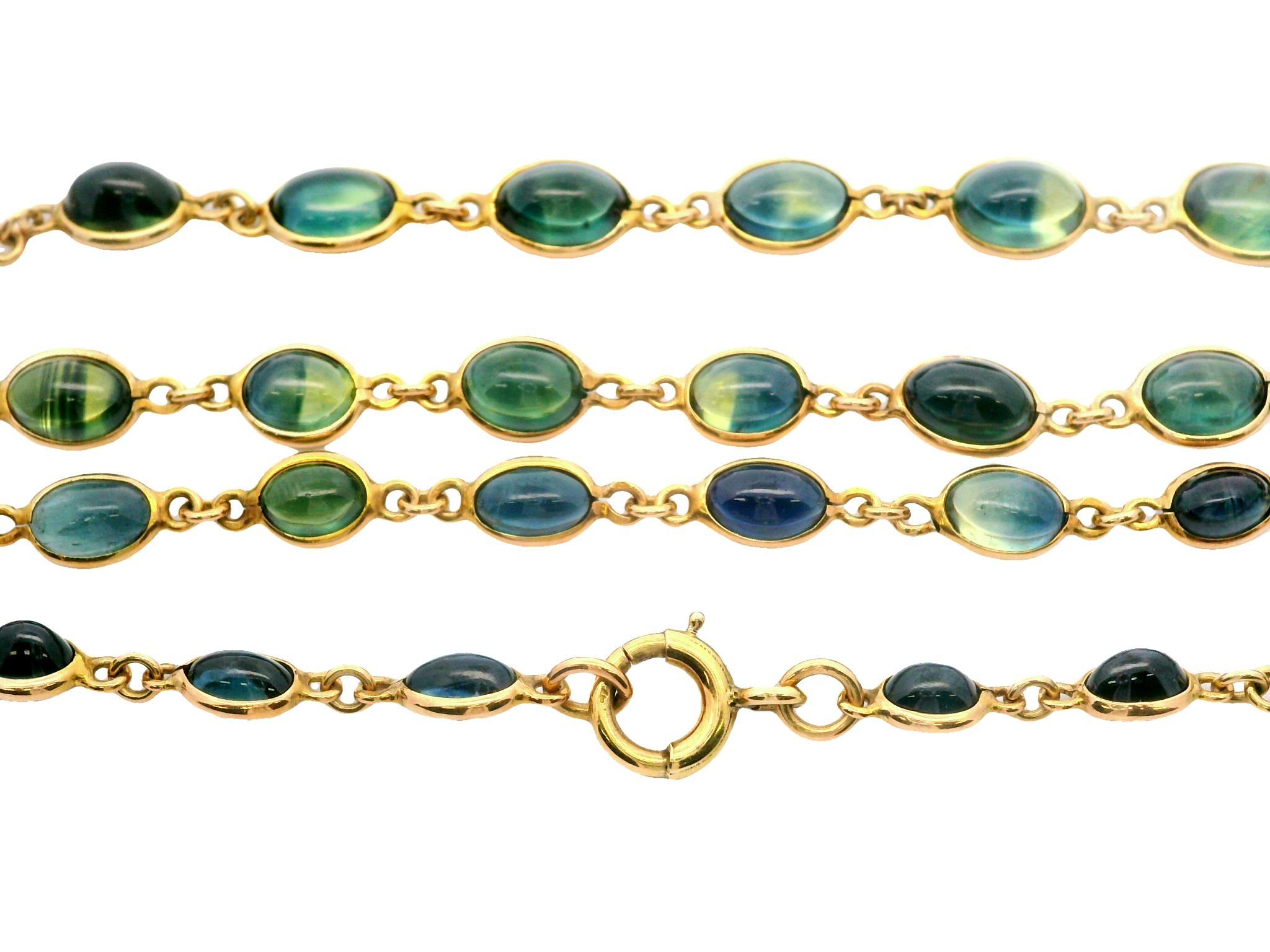 --Sons:--
102 Saphirs Naturels Véritables - Coupe Cabochon Ovale - Serti - Couleurs Vert Jaune à Bleu - Taille graduée de 4.6x2.9mm à 7.3x5.3mm approx. - 70-90ctw approx.
 Voir les détails de la certification ci-dessous pour plus d'informations