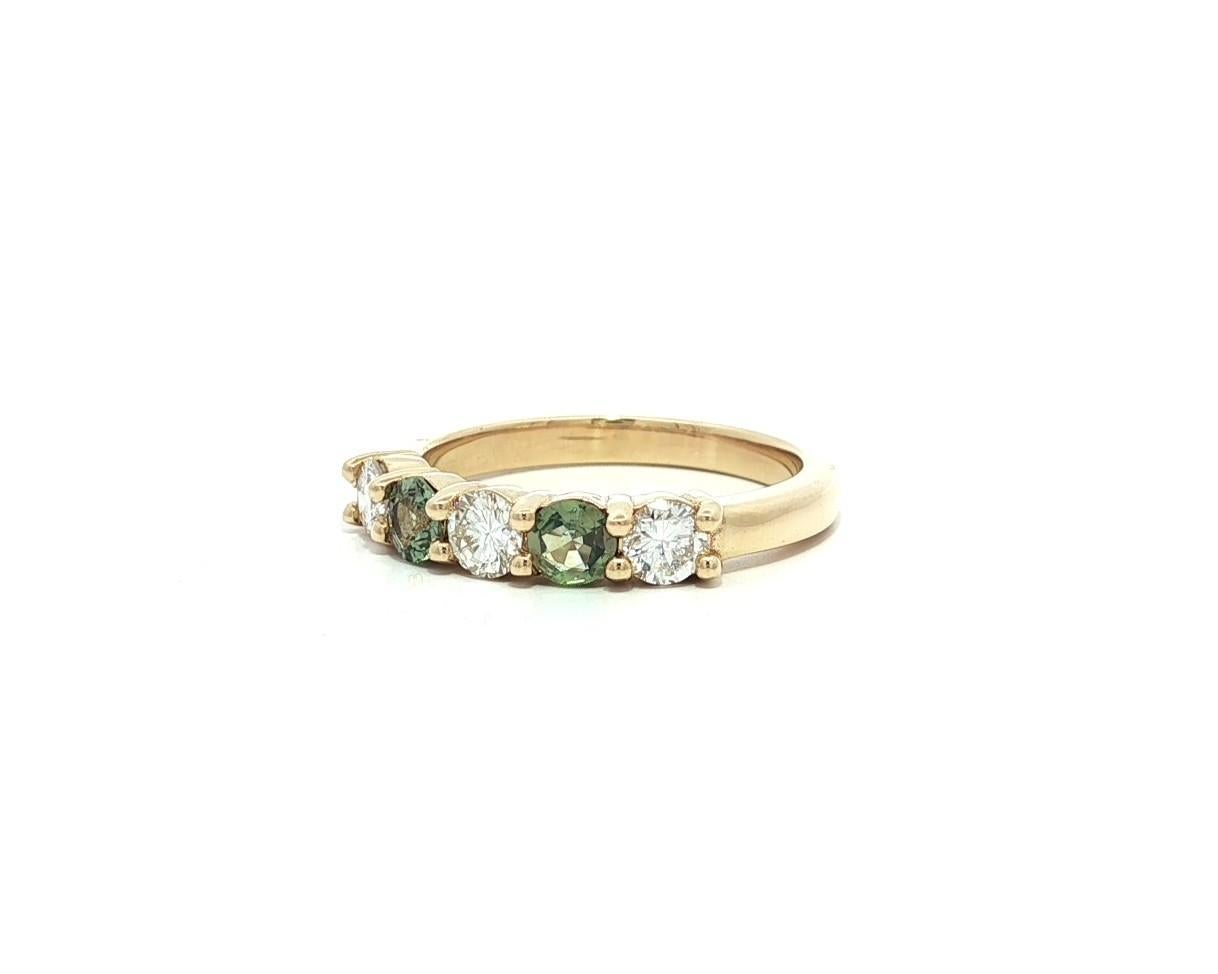 Bague en or jaune 14k GIA Brazil ColorChange Diamond Alexandrite Low Profile Band Ring en vente 5