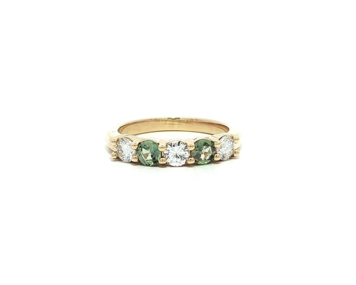 Bague en or jaune 14k GIA Brazil ColorChange Diamond Alexandrite Low Profile Band Ring en vente 11