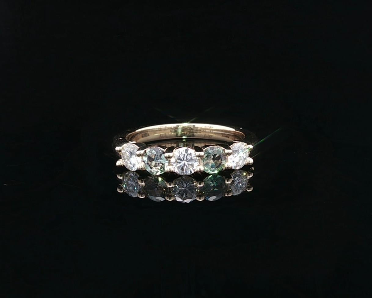 Bague en or jaune 14k GIA Brazil ColorChange Diamond Alexandrite Low Profile Band Ring Pour femmes en vente