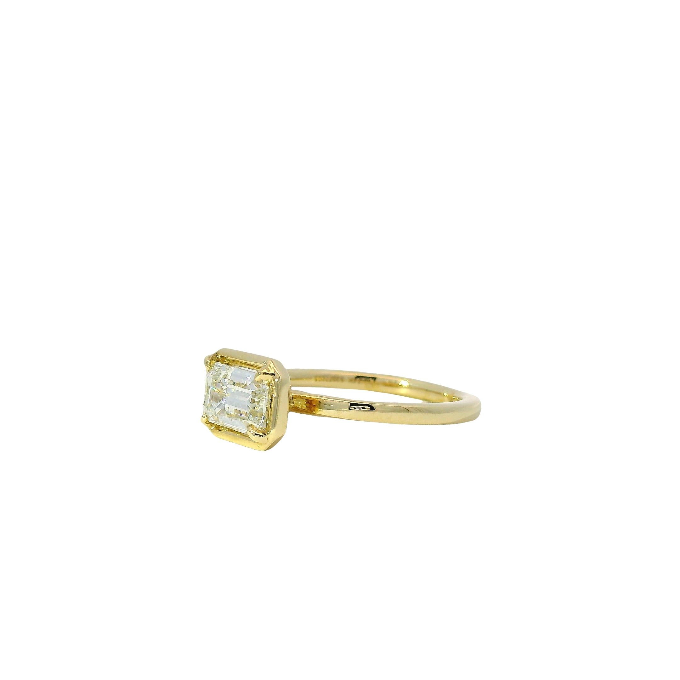 Bague de fiançailles en or jaune 14k certifiée GIA 1,07ct diamant taille émeraude Excellent état - En vente à Boca Raton, FL