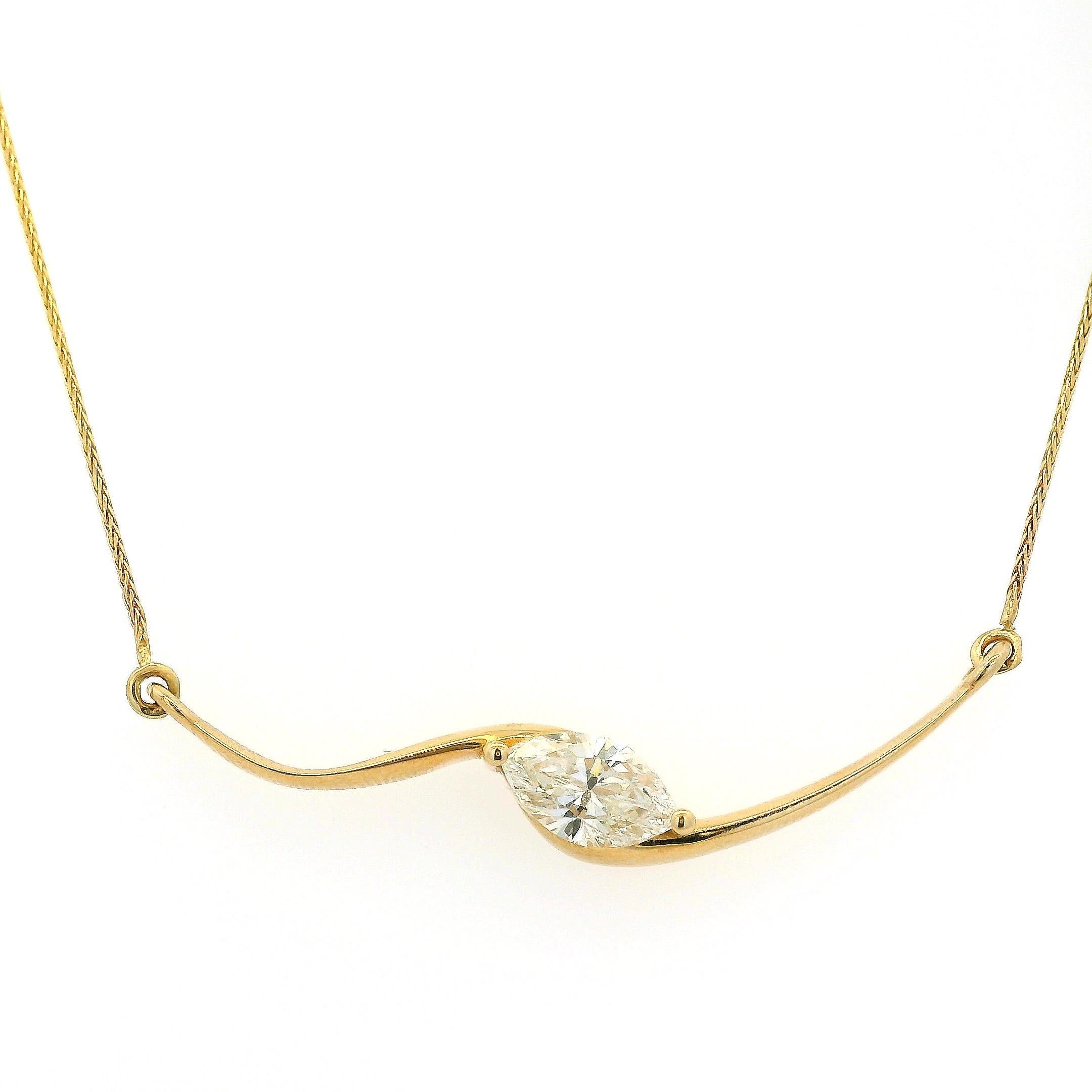 Collier en or jaune 14k certifié par le GIA et composé de diamants naturels taillés en marquise de 1ct Excellent état - En vente à Boca Raton, FL