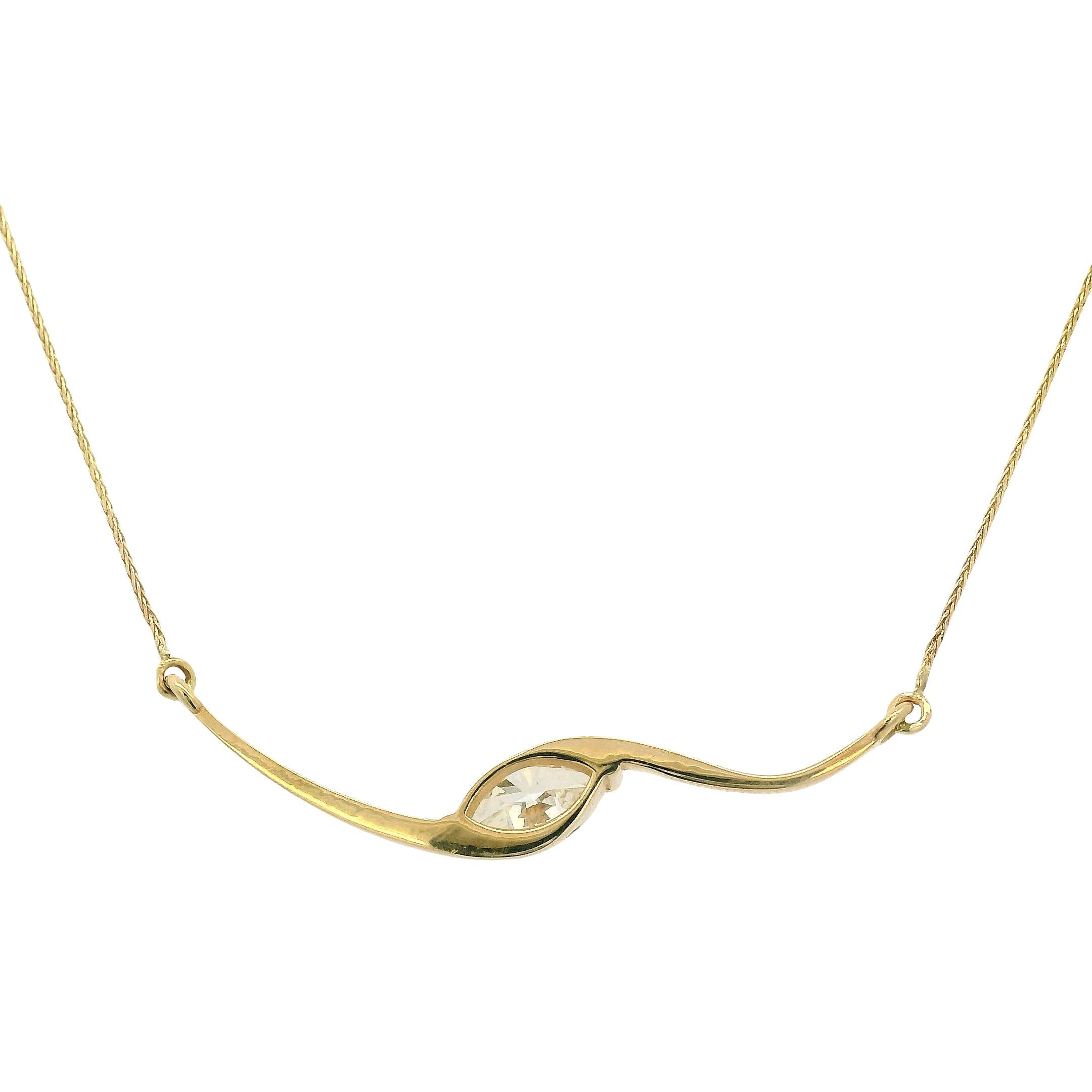 Collier en or jaune 14k certifié par le GIA et composé de diamants naturels taillés en marquise de 1ct Pour femmes en vente