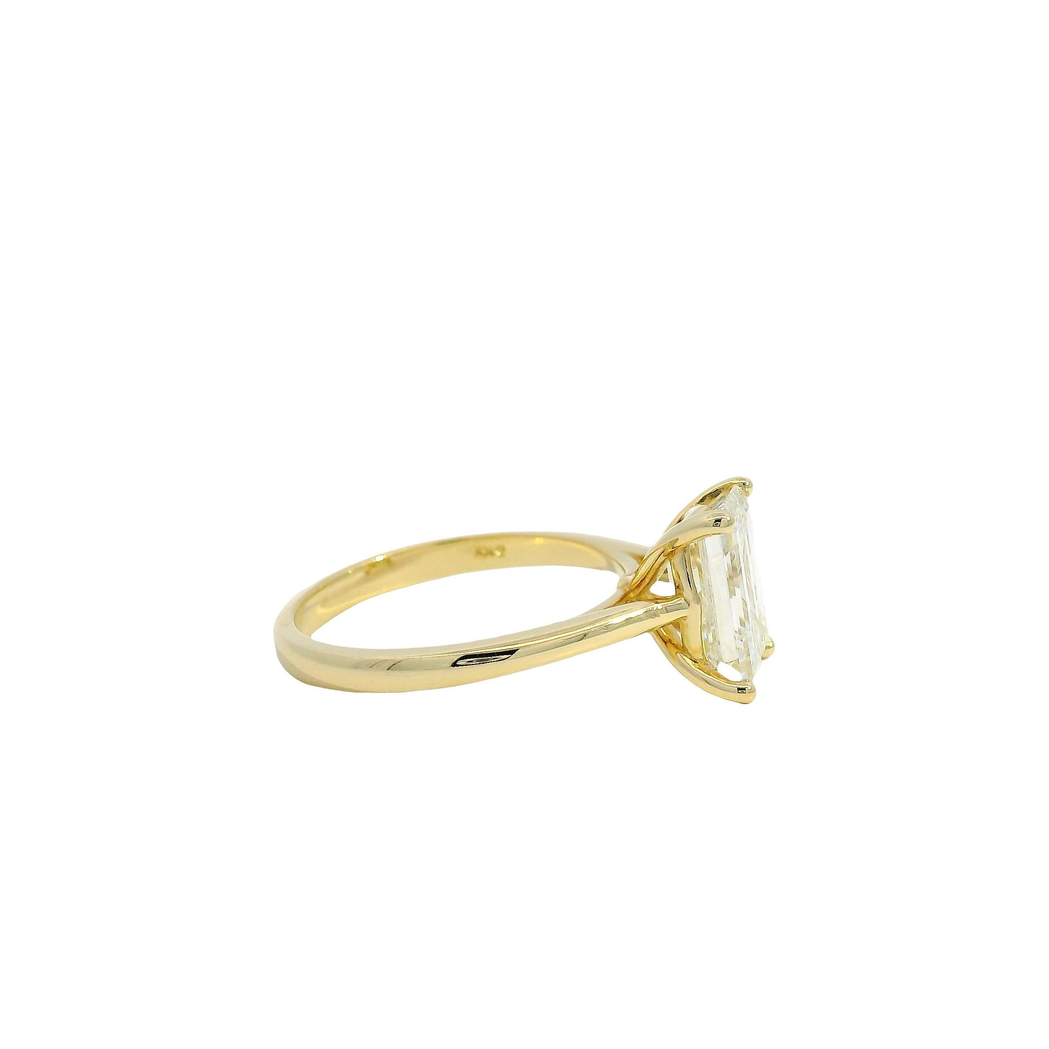 14k Gelbgold GIA zertifiziert 2,39ct Emerald Cut Verlobungsring im Angebot 11
